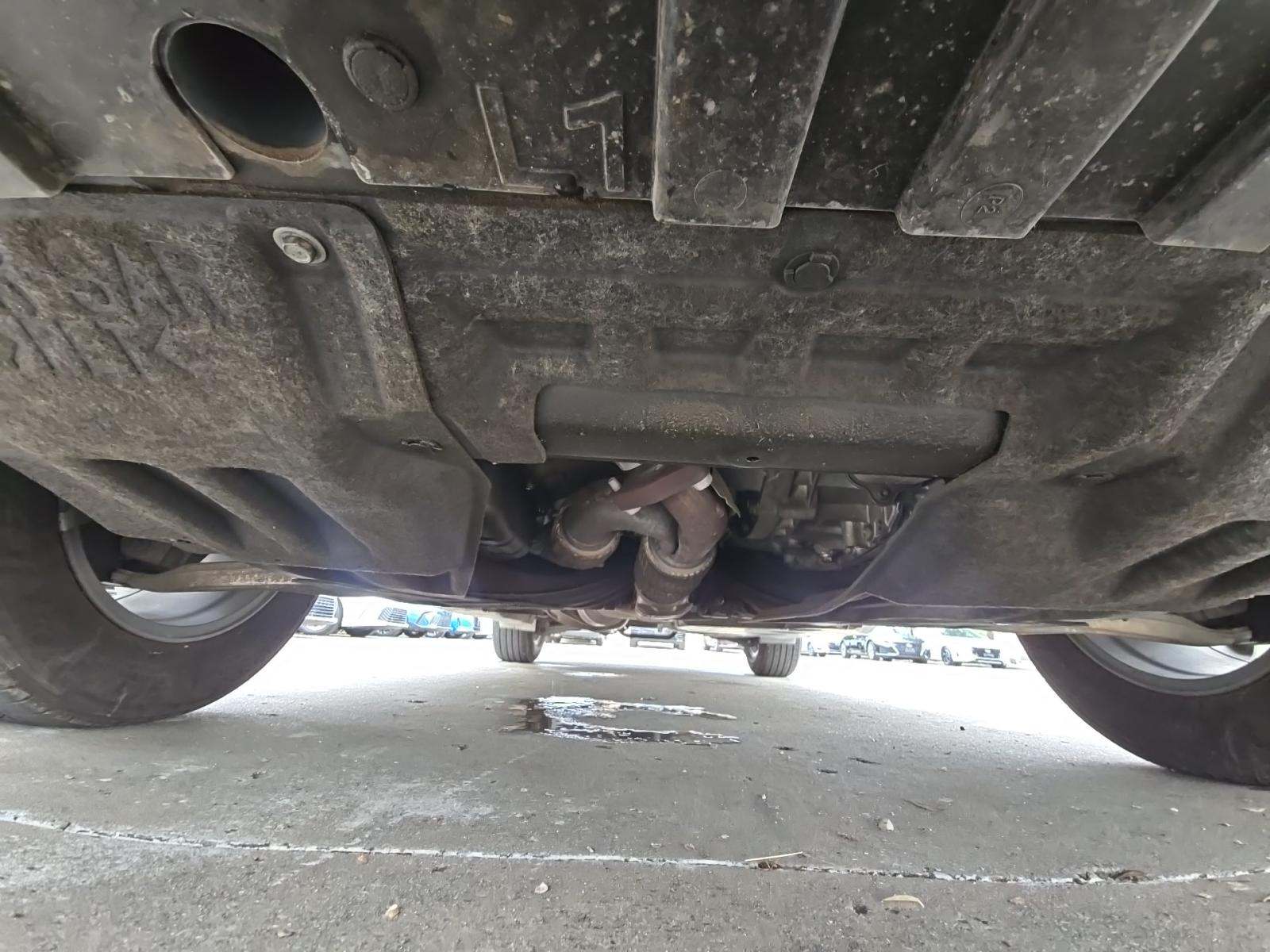 2025 Nissan Pathfinder SV FWD