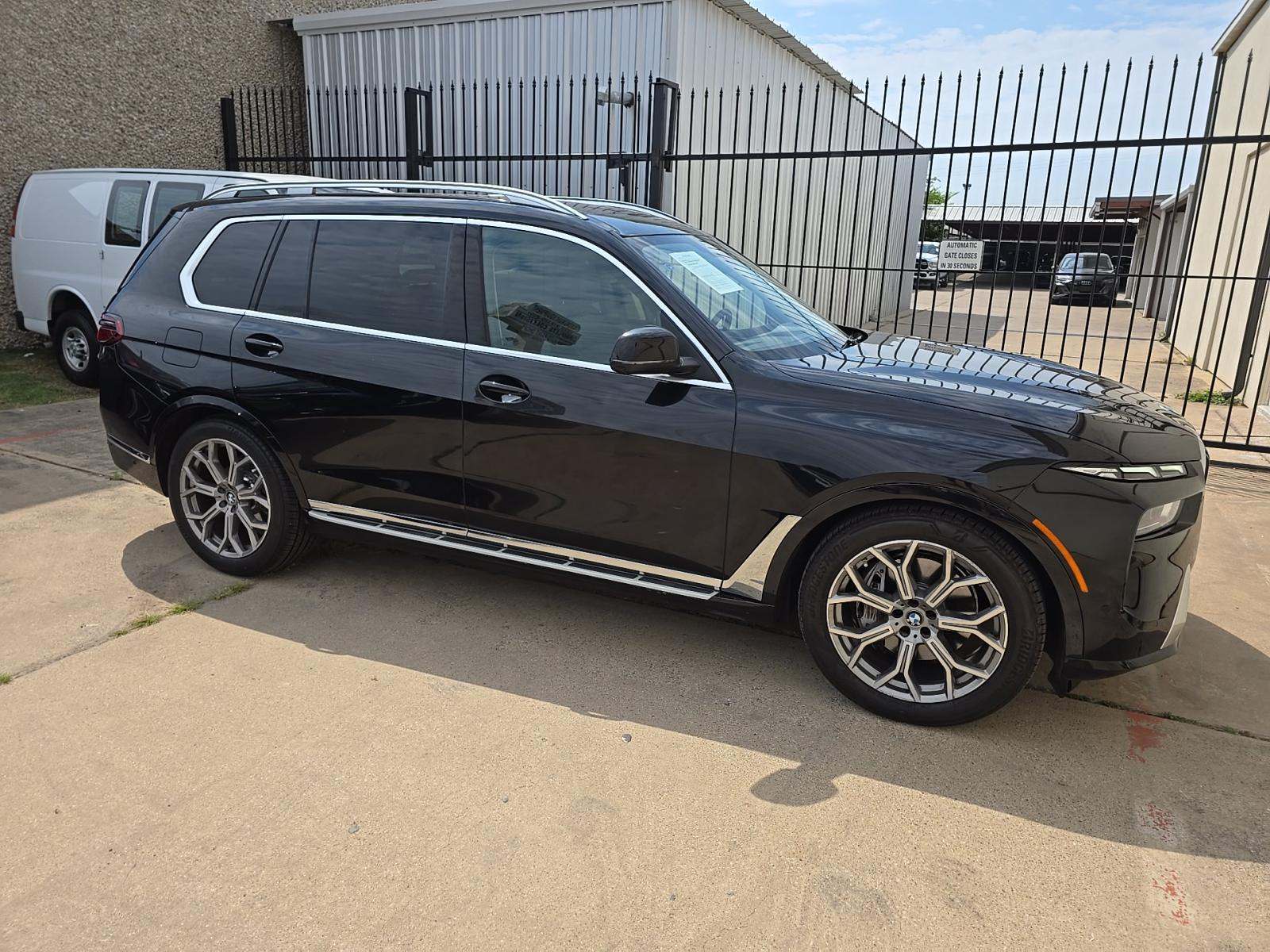 2024 BMW X7 xDrive40i AWD