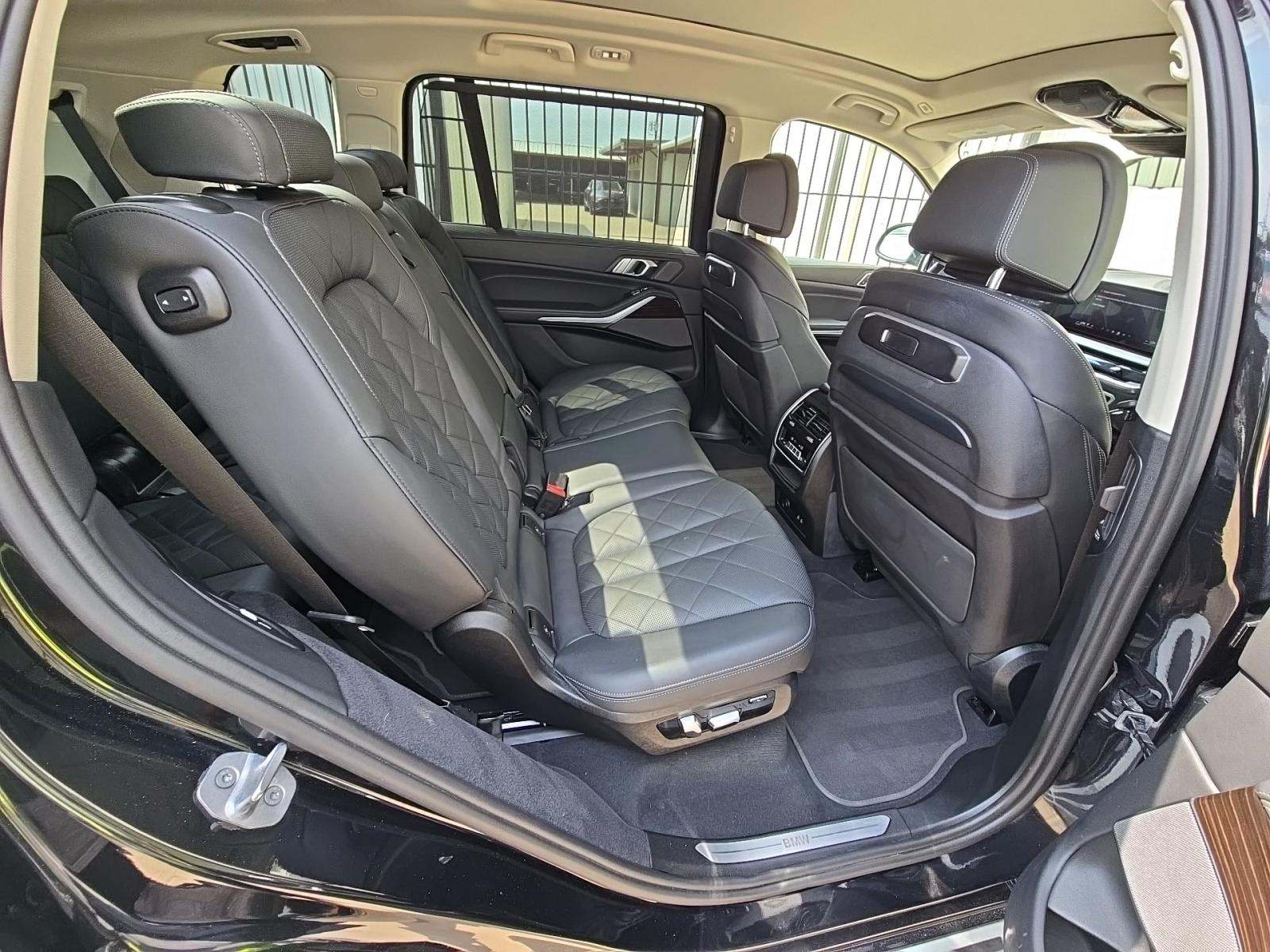 2024 BMW X7 xDrive40i AWD