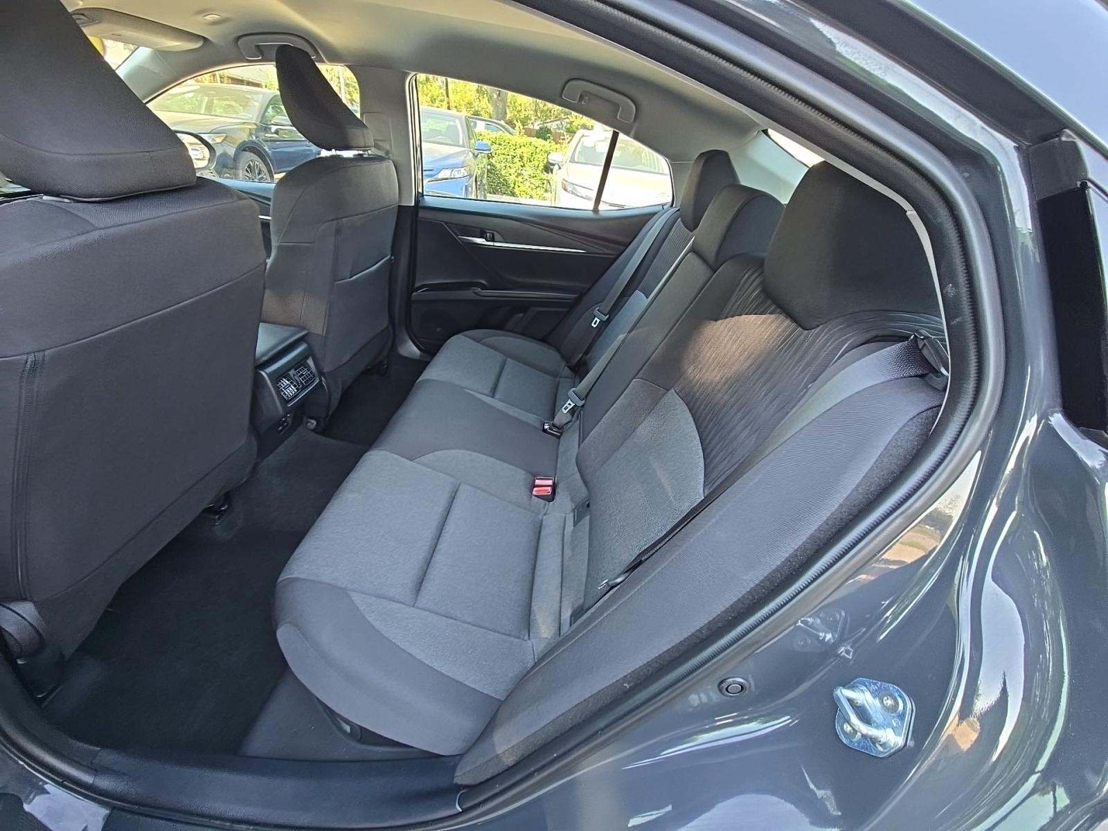 2025 Toyota Camry LE FWD