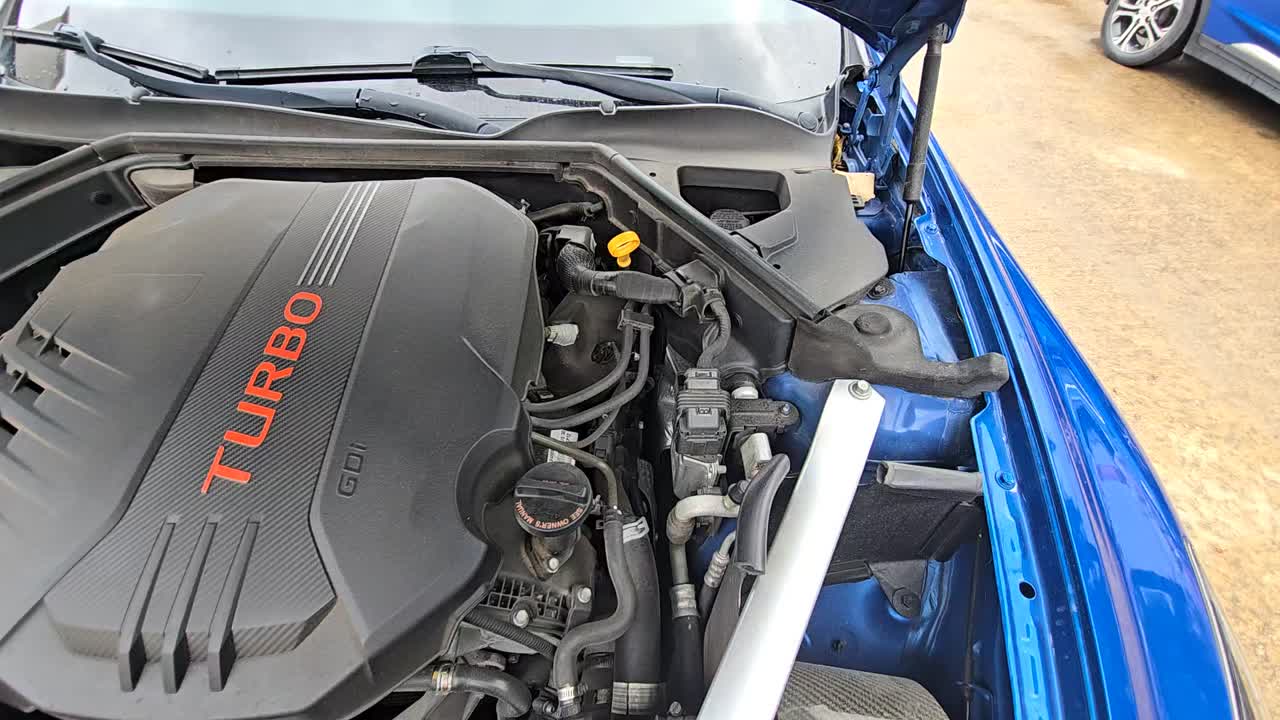 Kia Stinger GT снимка Kia Stinger GT