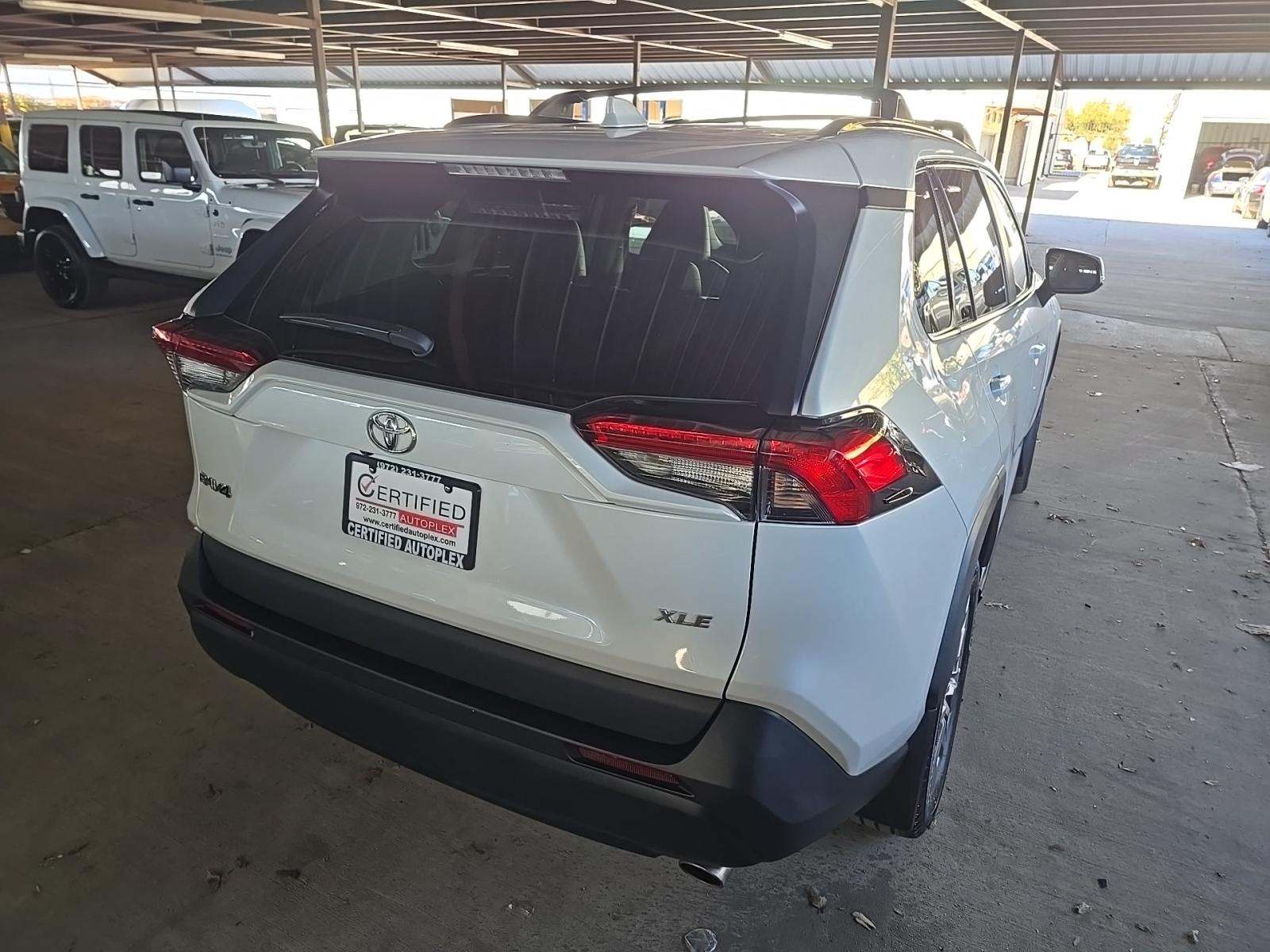 2024 Toyota RAV4 XLE Premium FWD