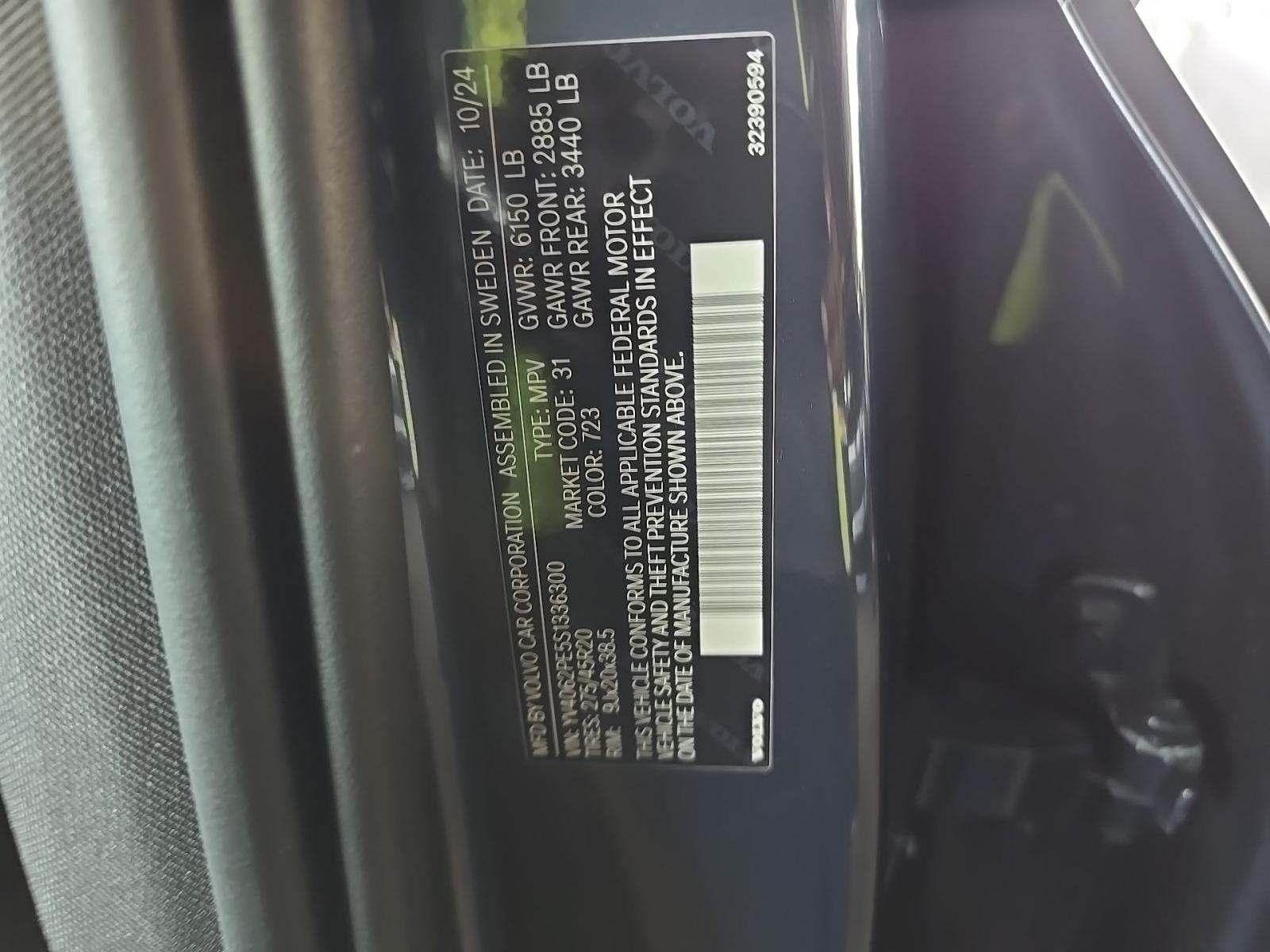 2025 Volvo XC90 B6 Plus AWD