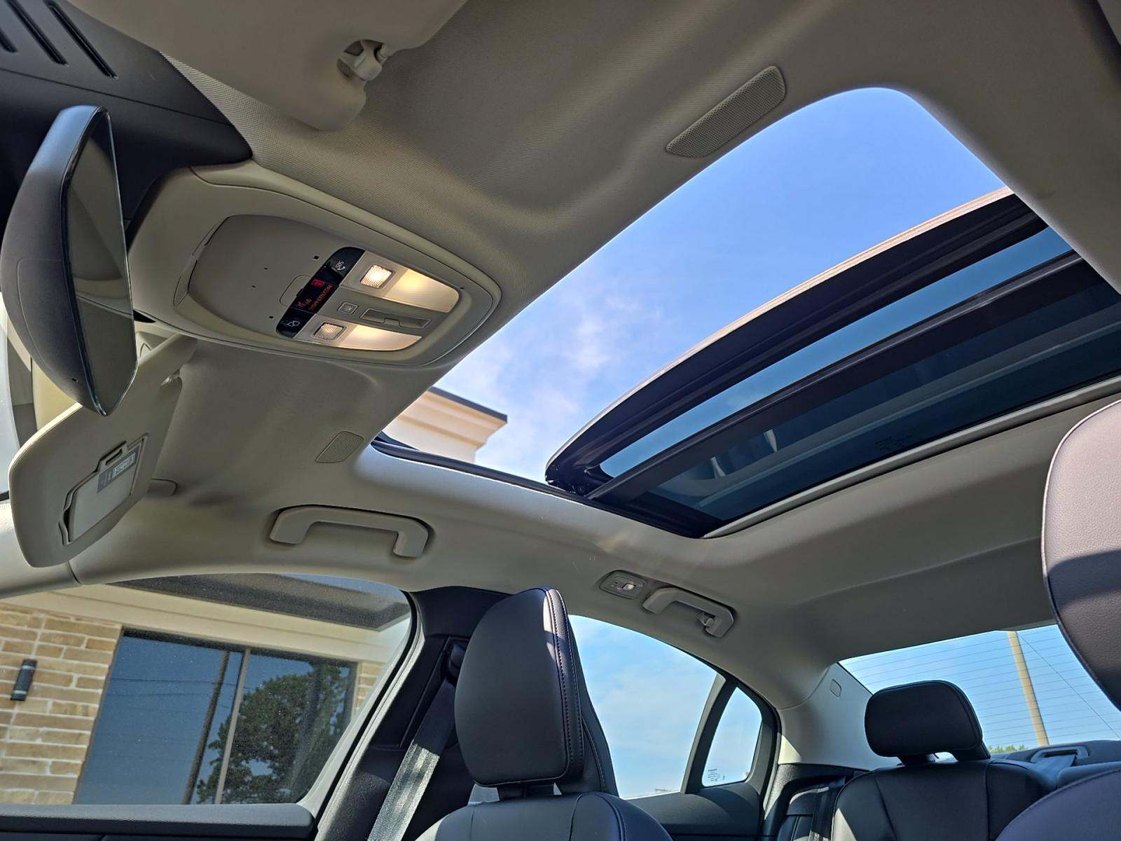 2025 Volvo S60 B5 Core AWD