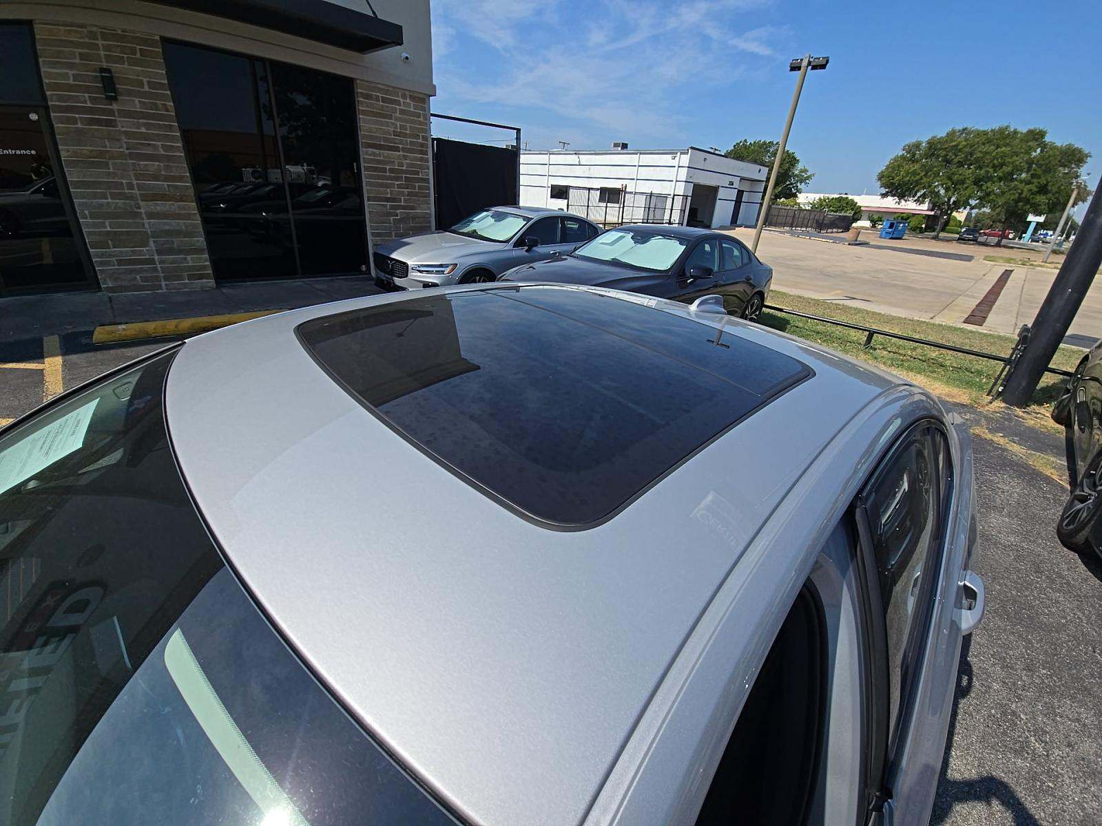 2025 Volvo S60 B5 Core AWD