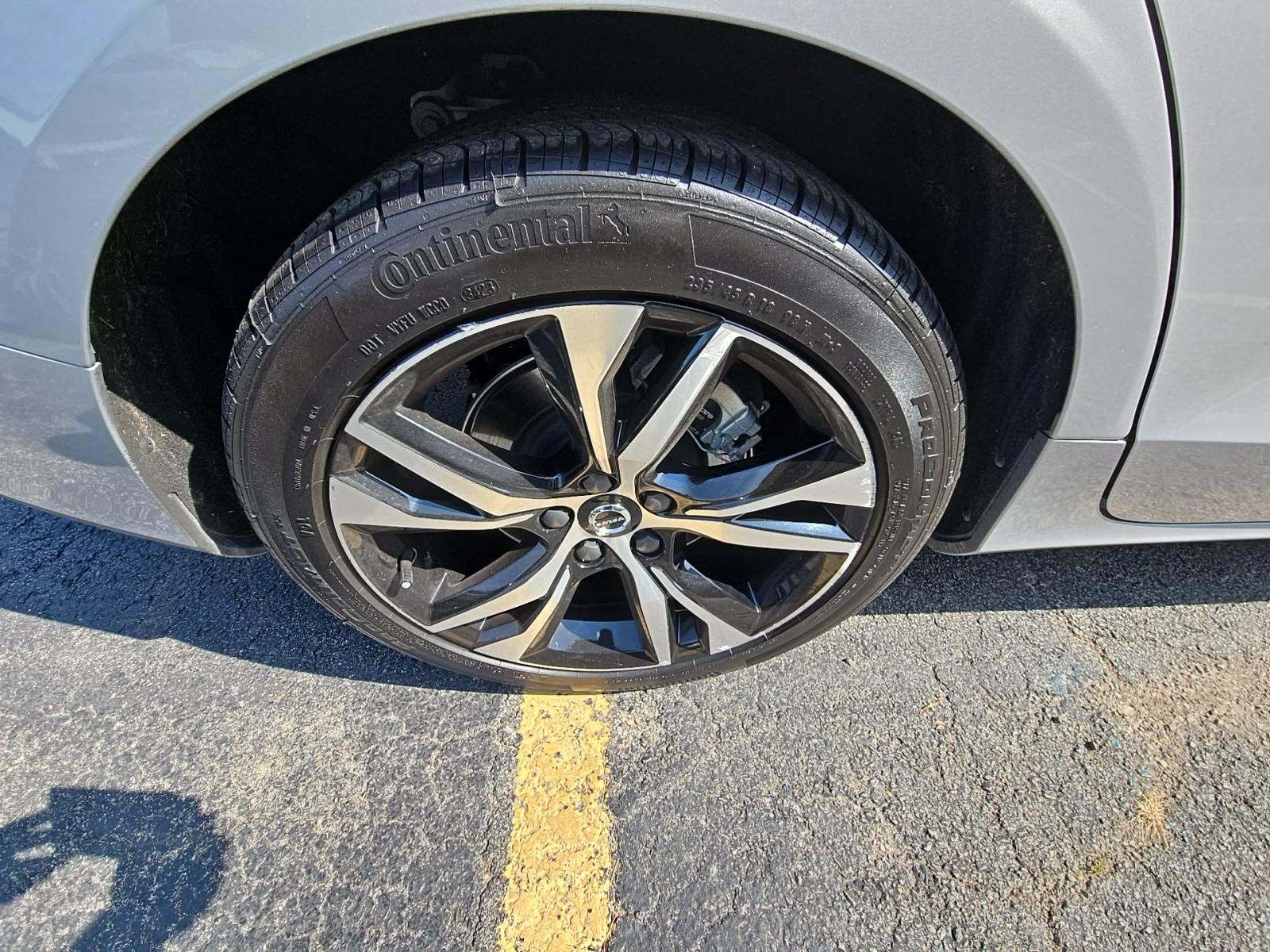 2025 Volvo S60 B5 Core AWD