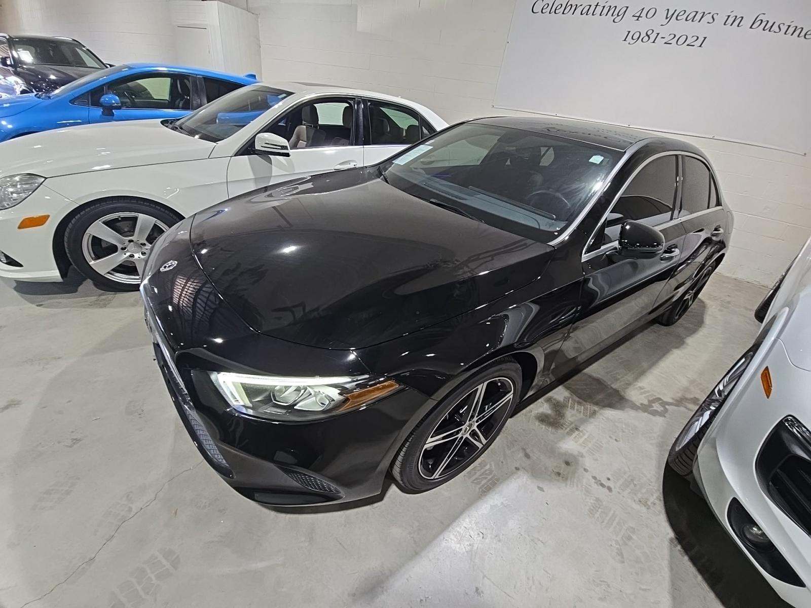 2022 Mercedes-Benz A 220