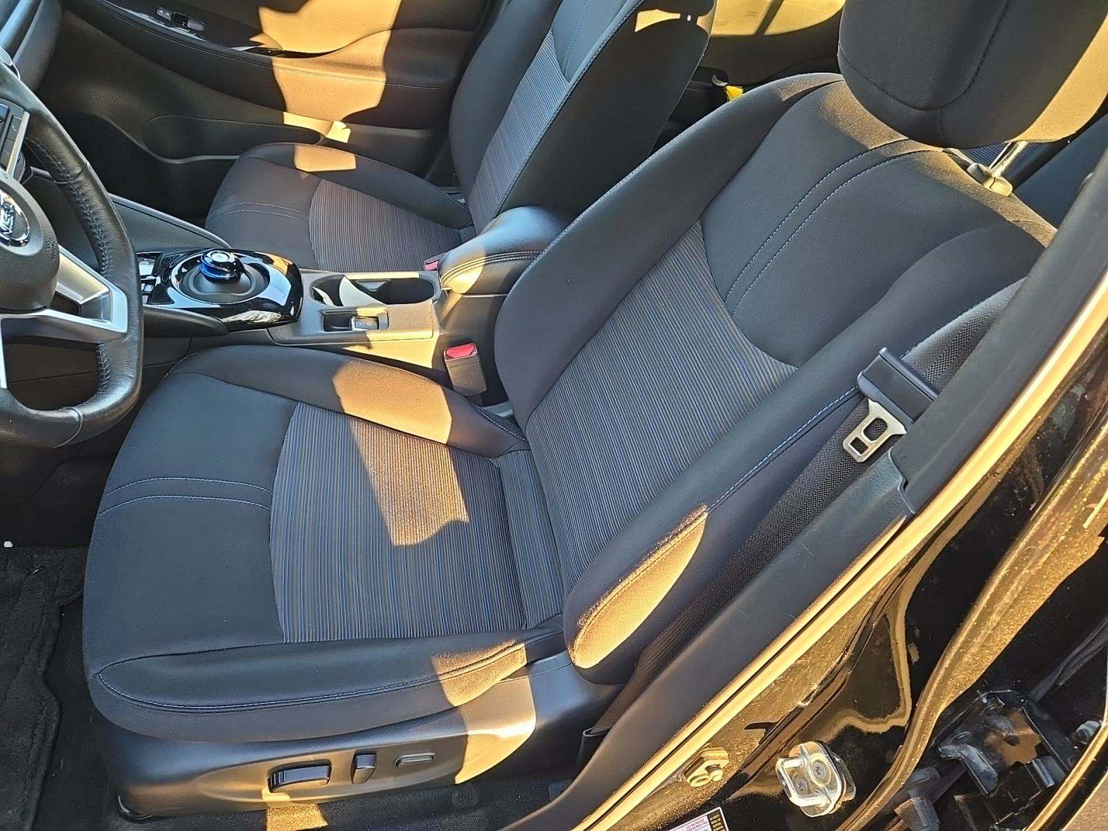 2020 Nissan LEAF SV FWD