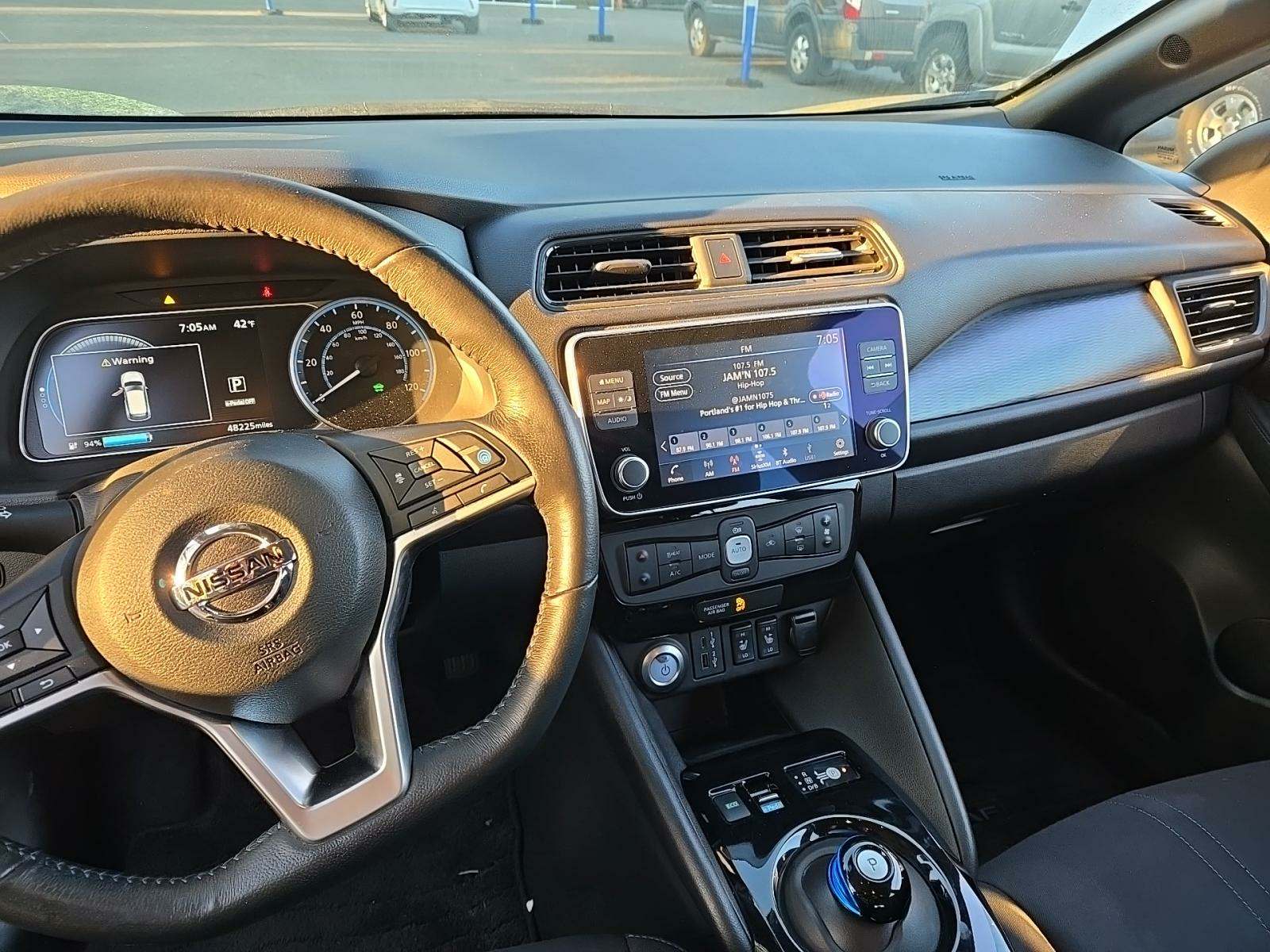 2020 Nissan LEAF SV FWD