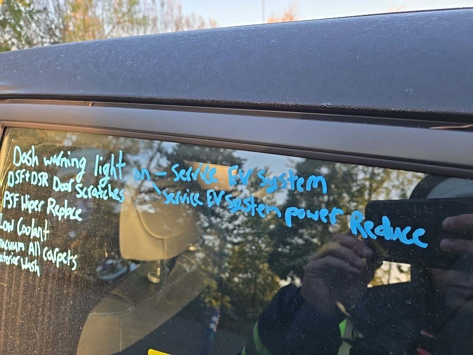 2020 Nissan LEAF SV FWD