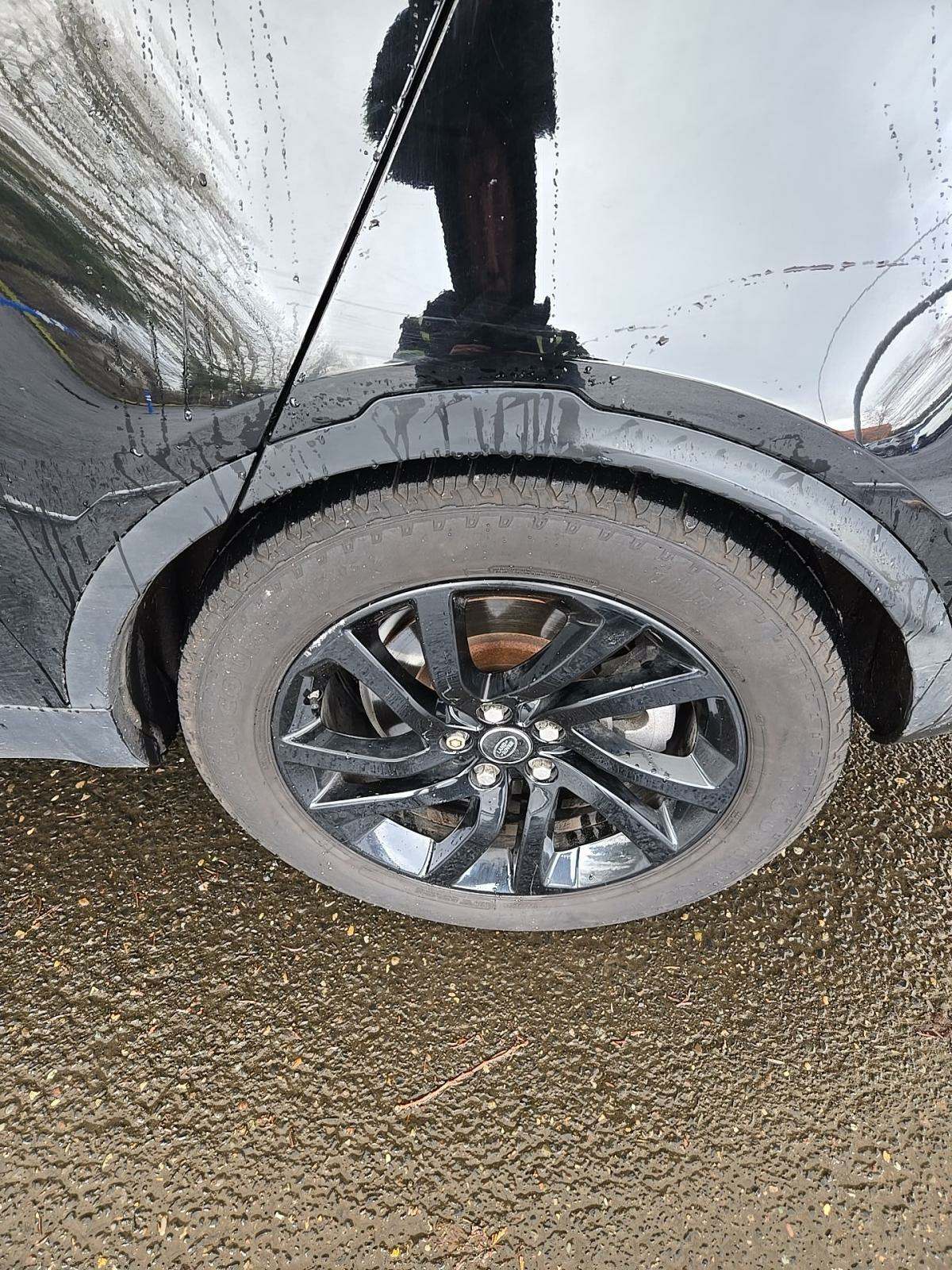 2017 Land Rover Discovery HSE AWD