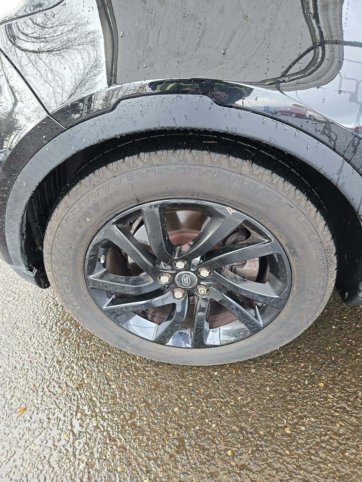 2017 Land Rover Discovery HSE AWD