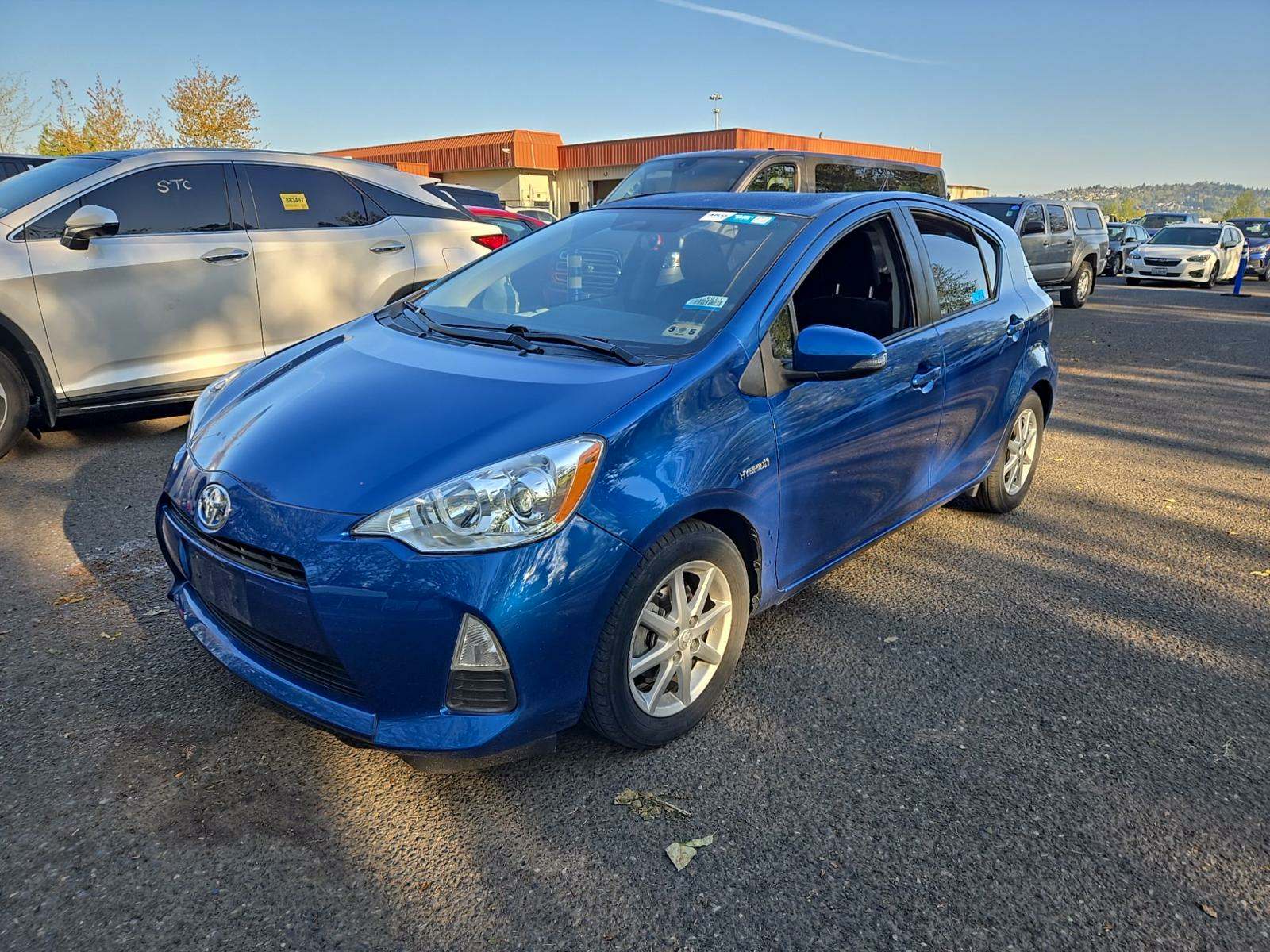 2012 Toyota Prius c Three FWD