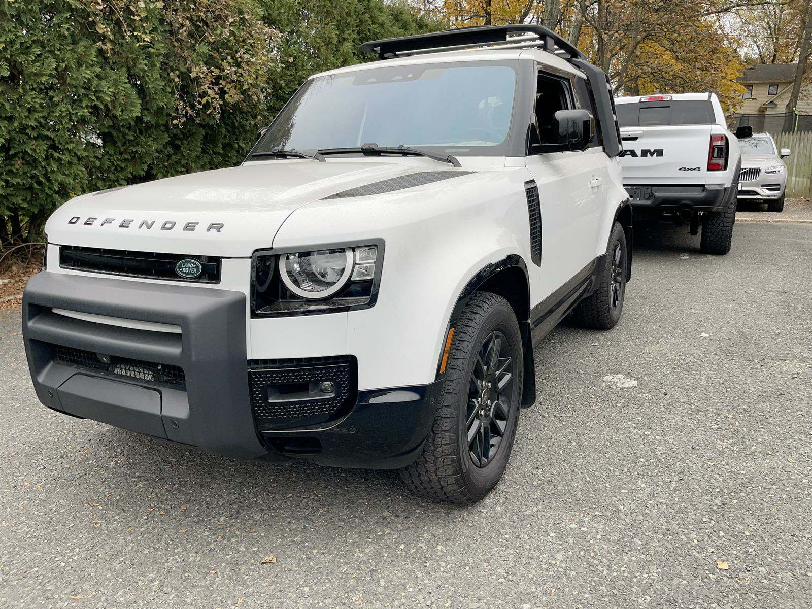 2022 Land Rover Defender 90 X-Dynamic S AWD