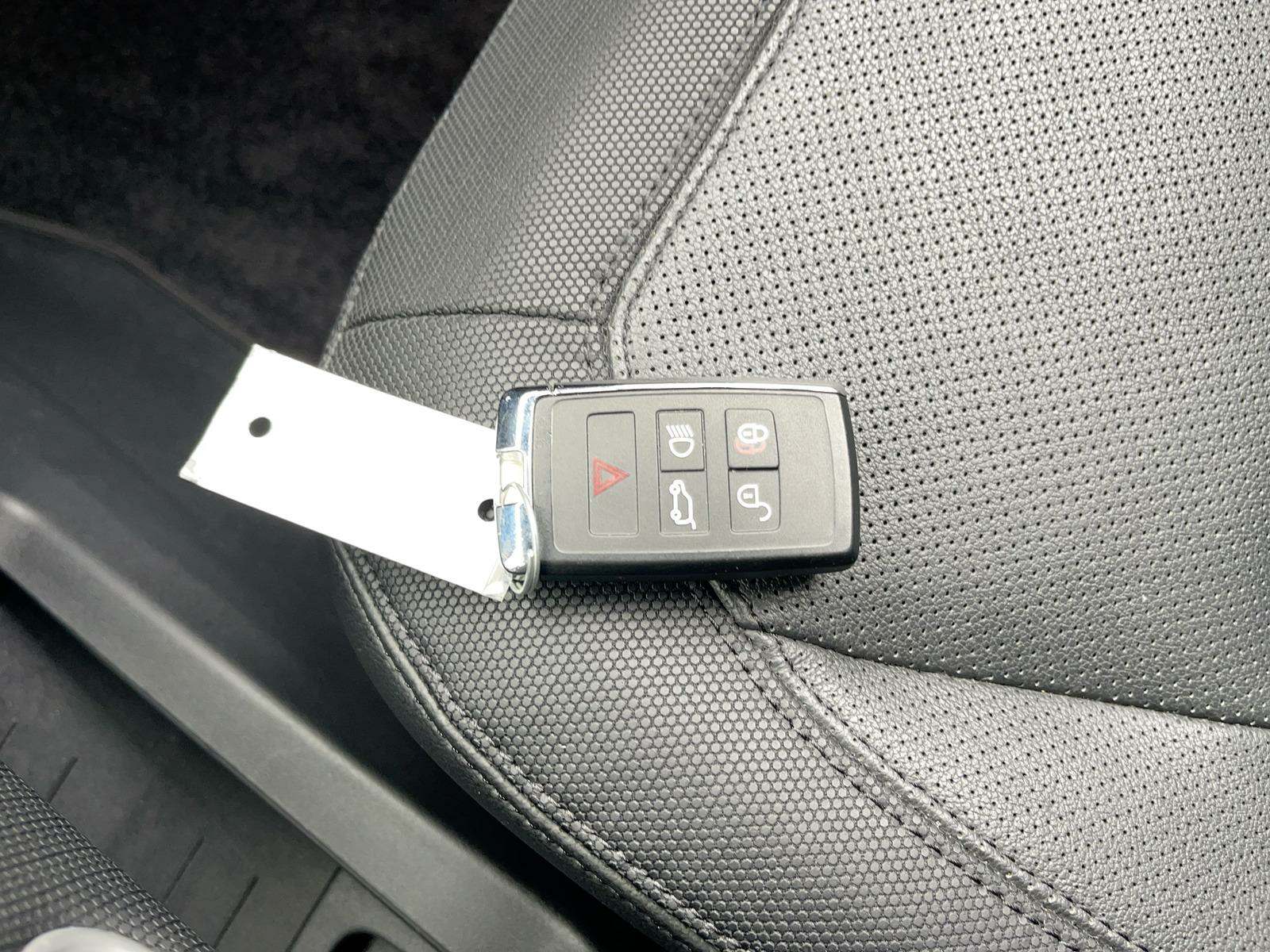 2022 Land Rover Defender 90 X-Dynamic S AWD