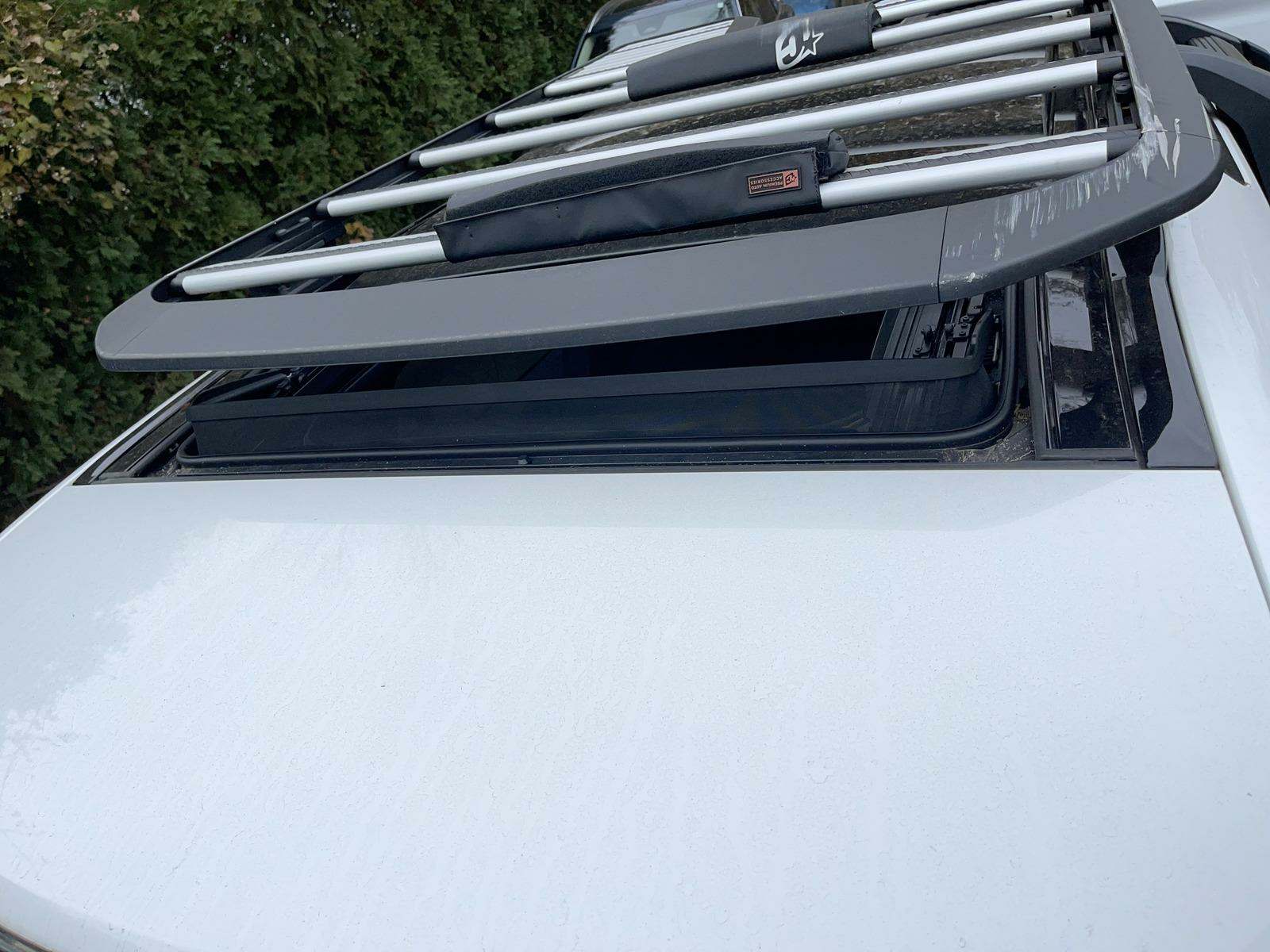 2022 Land Rover Defender 90 X-Dynamic S AWD