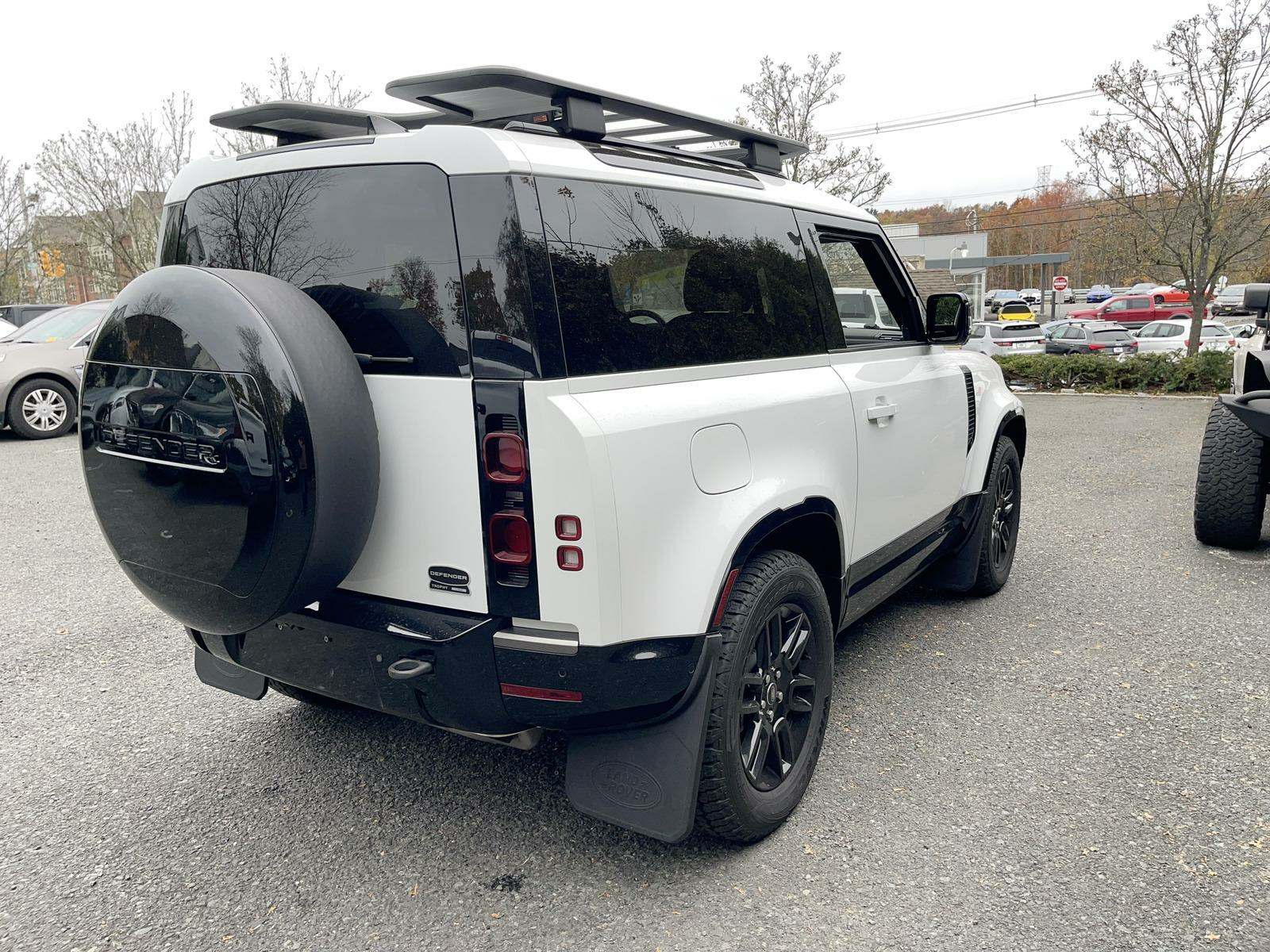 2022 Land Rover Defender 90 X-Dynamic S AWD
