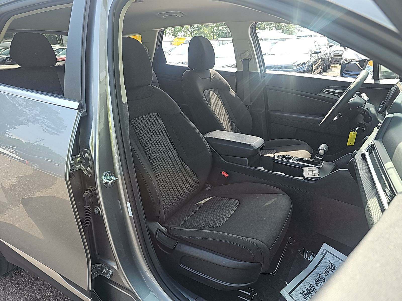 2024 Kia Sportage LX FWD