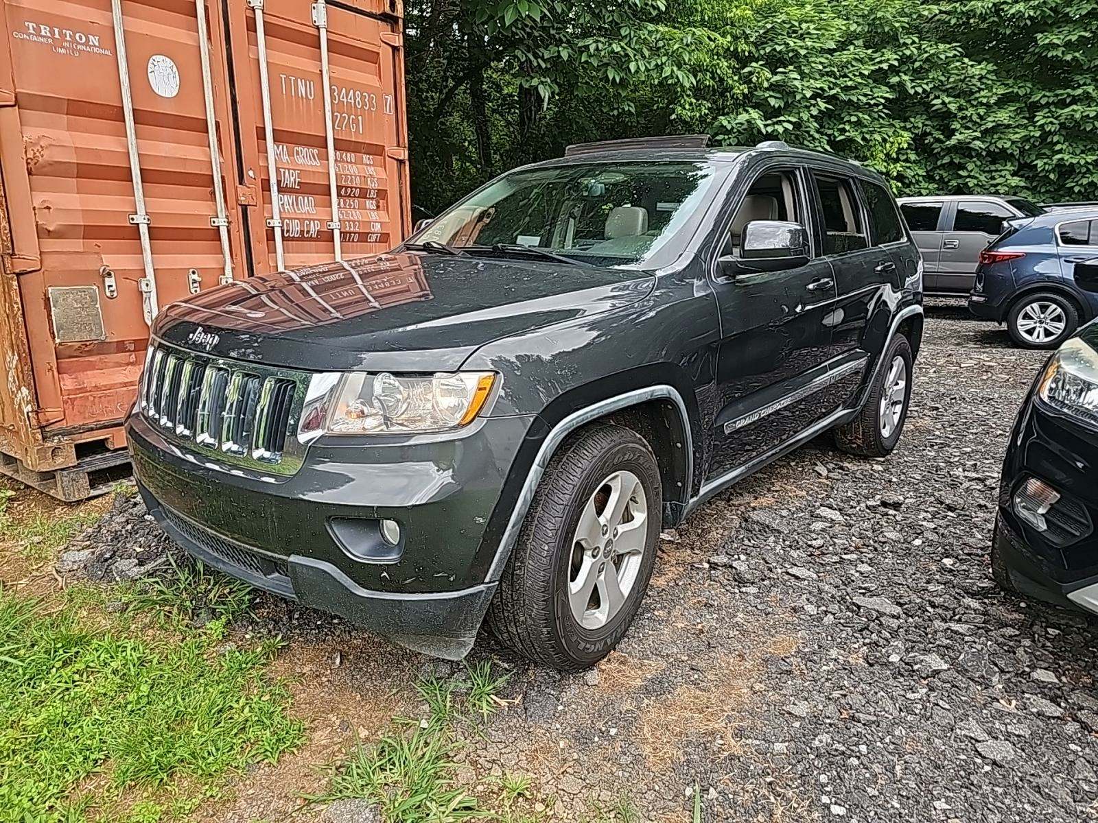 2011 Jeep Grand Cherokee Laredo RWD