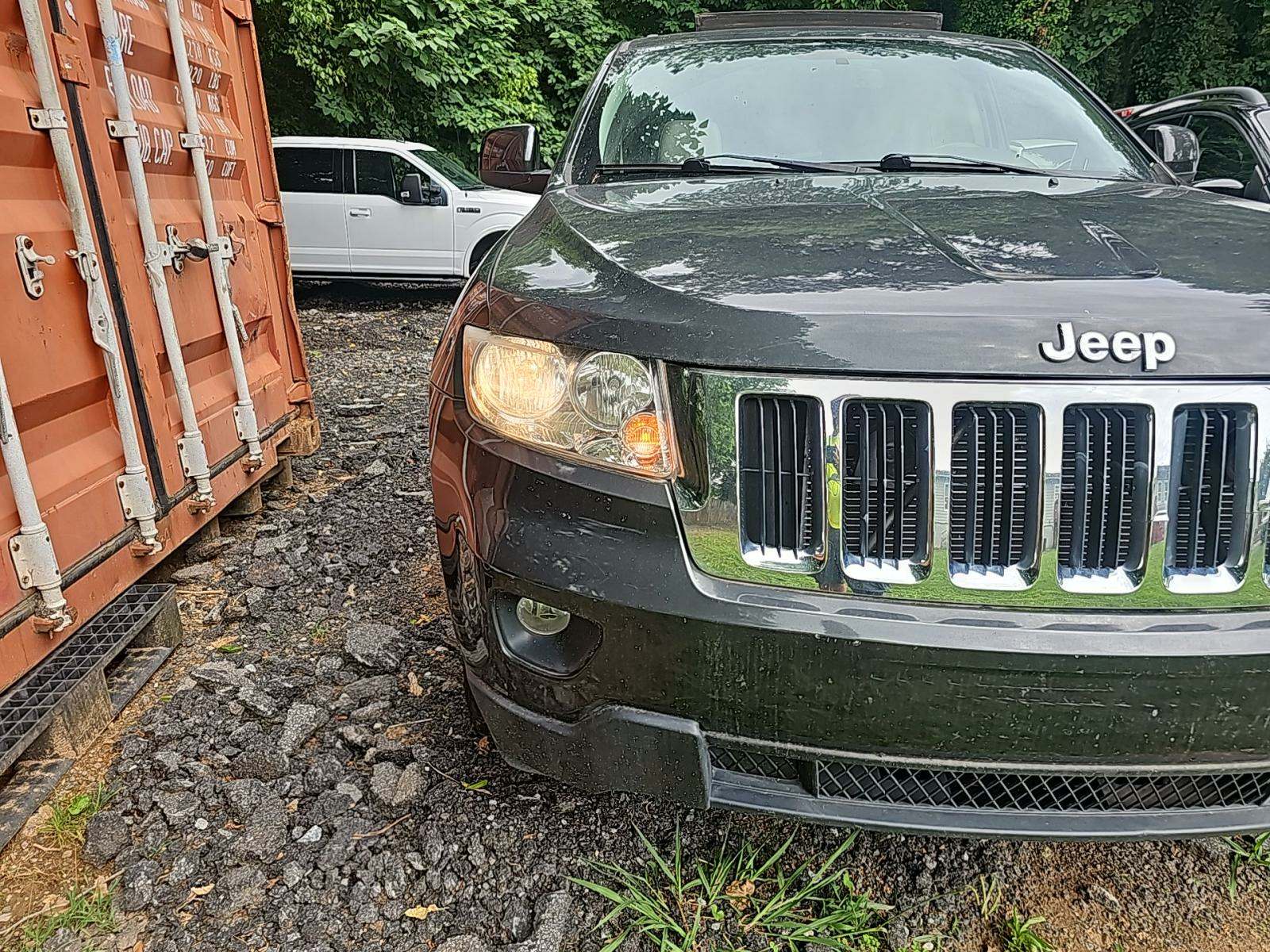 2011 Jeep Grand Cherokee Laredo RWD