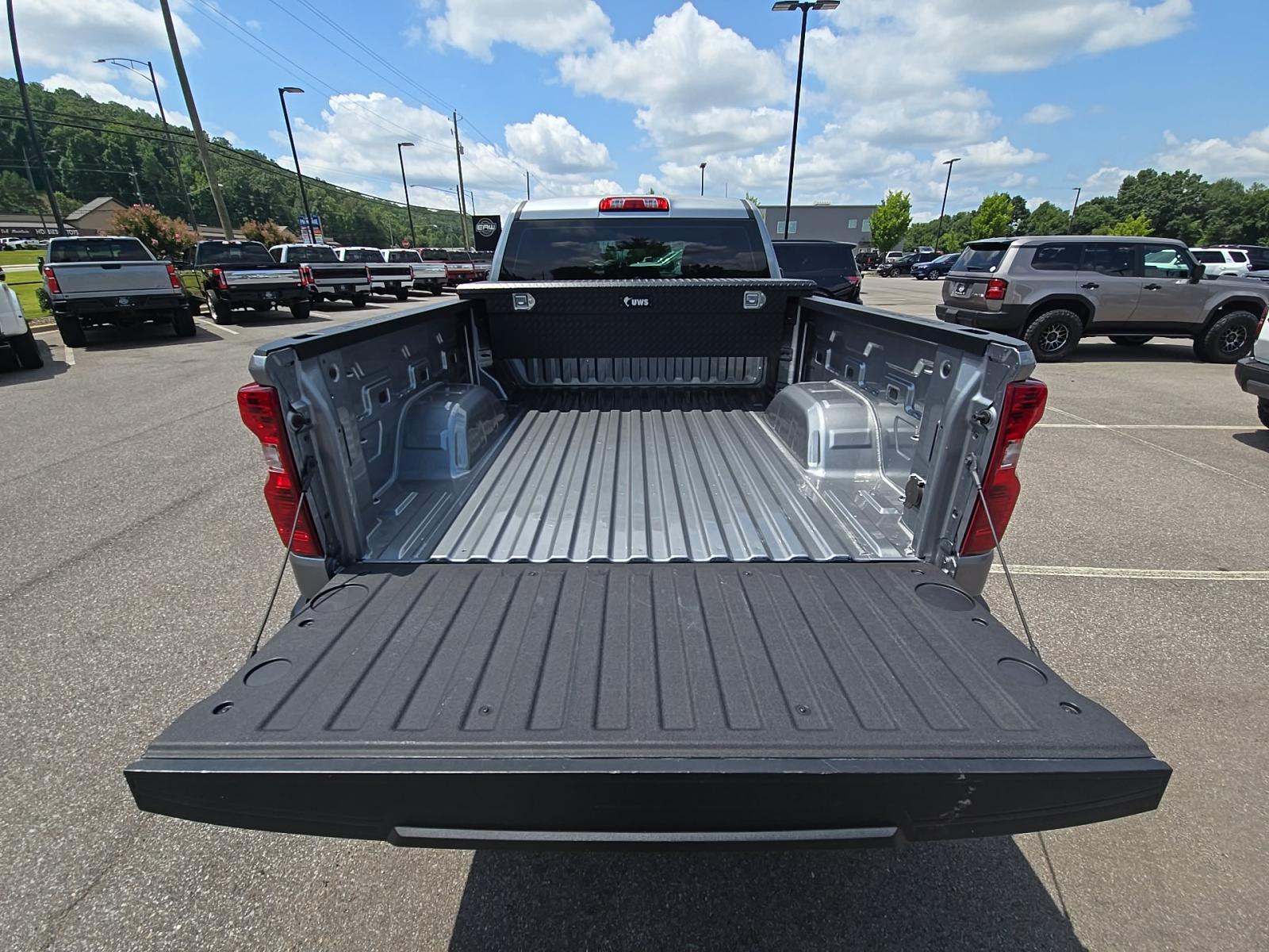 2025 Chevrolet Silverado 1500 Work Truck AWD