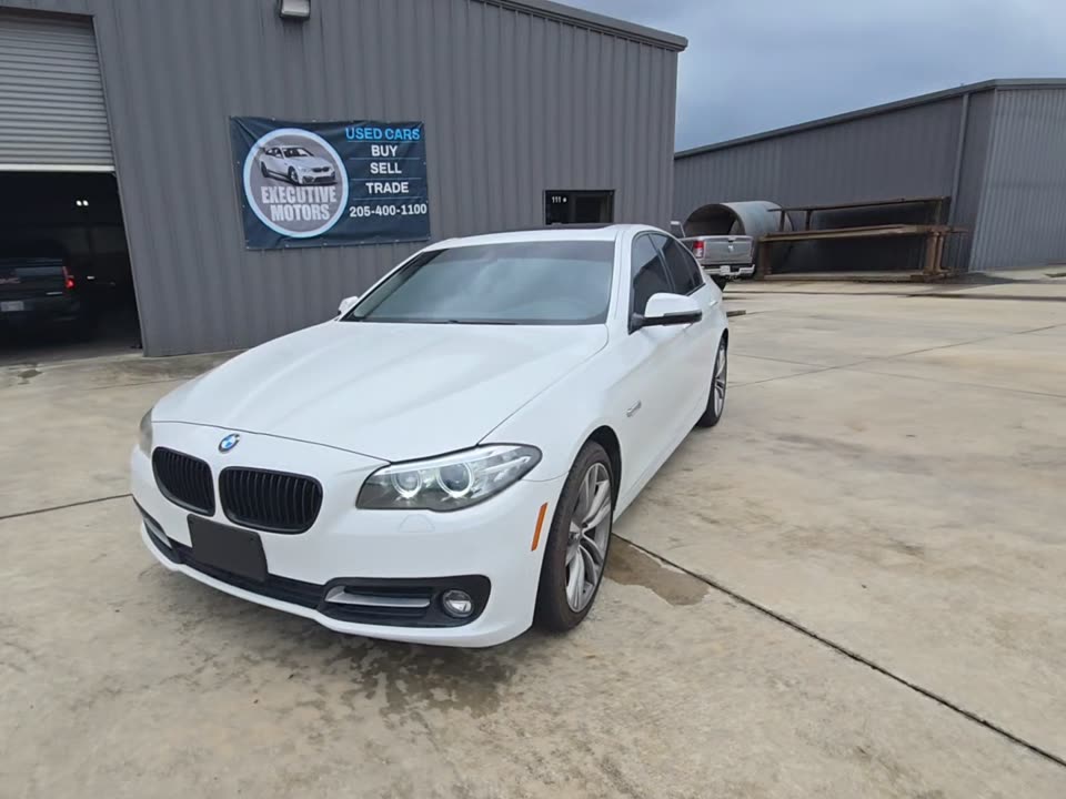 2016 BMW 5 Series 528i RWD