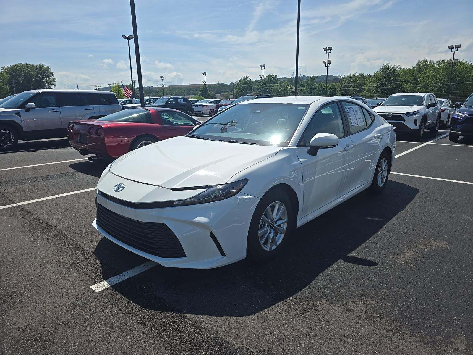 2025 Toyota Camry LE FWD