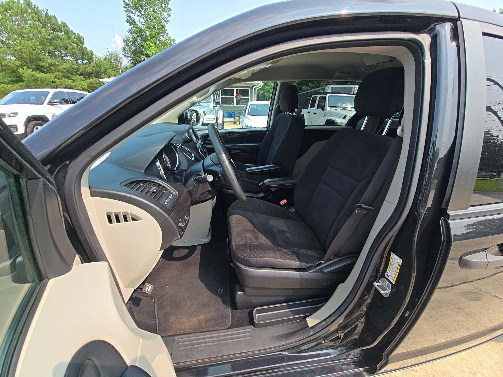 2019 Dodge Grand Caravan SE FWD