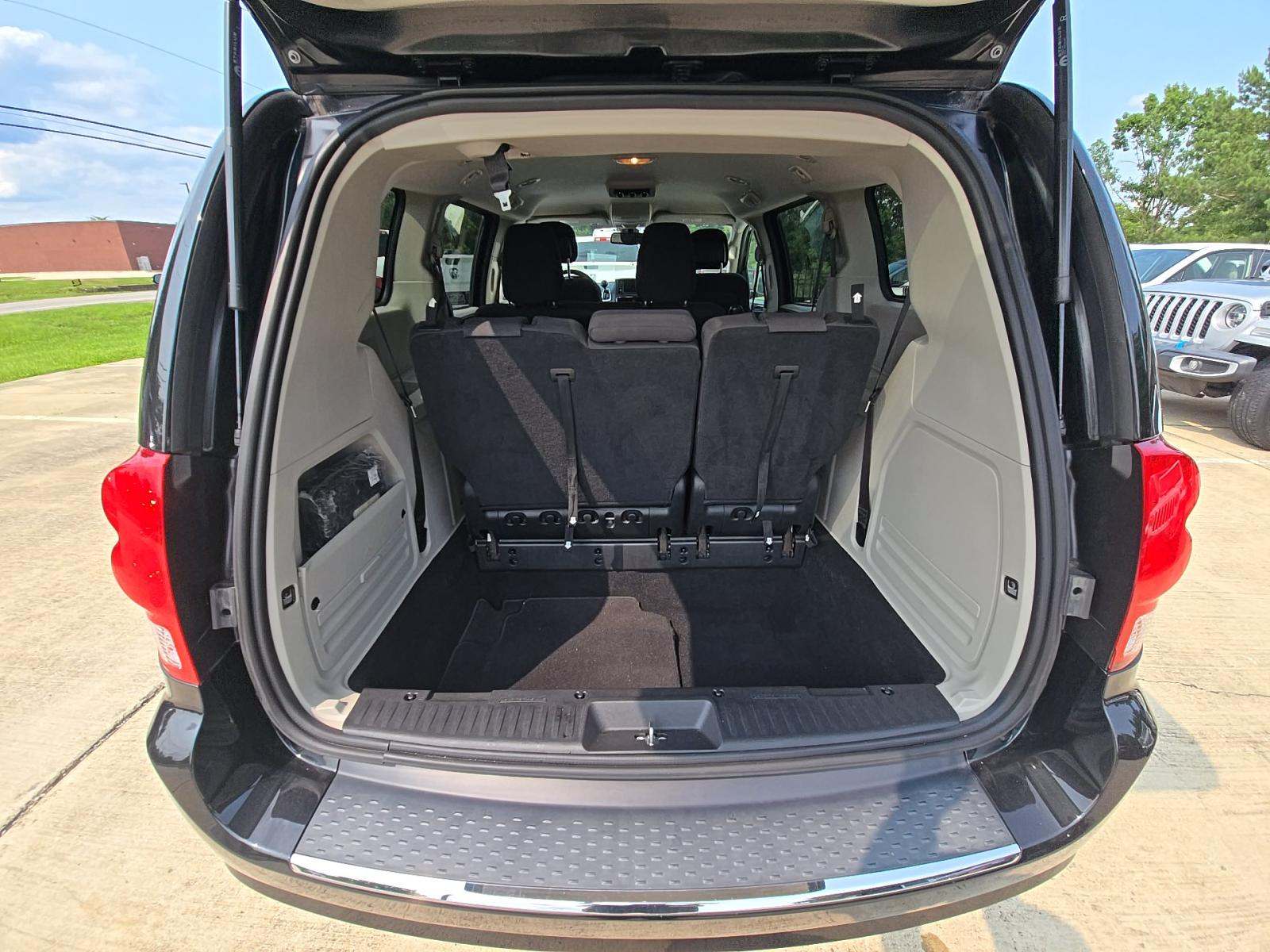 2019 Dodge Grand Caravan SE FWD