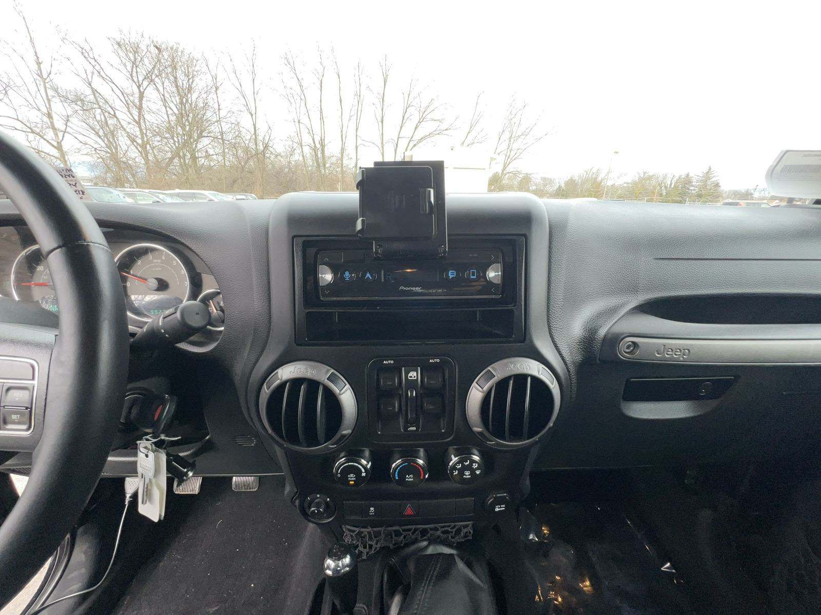 2015 Jeep Wrangler Unlimited Sport AWD