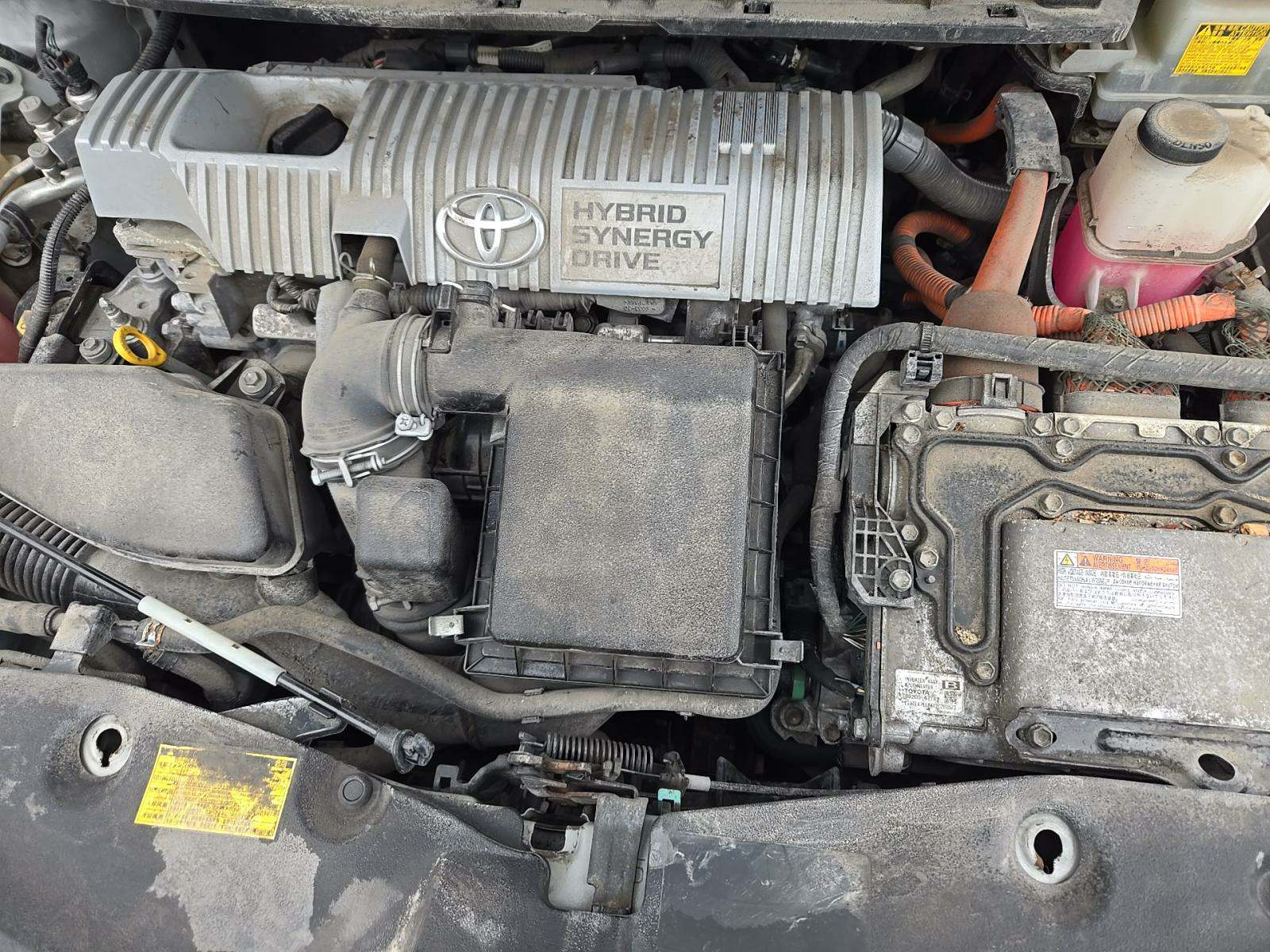 2012 Toyota Prius v Three FWD