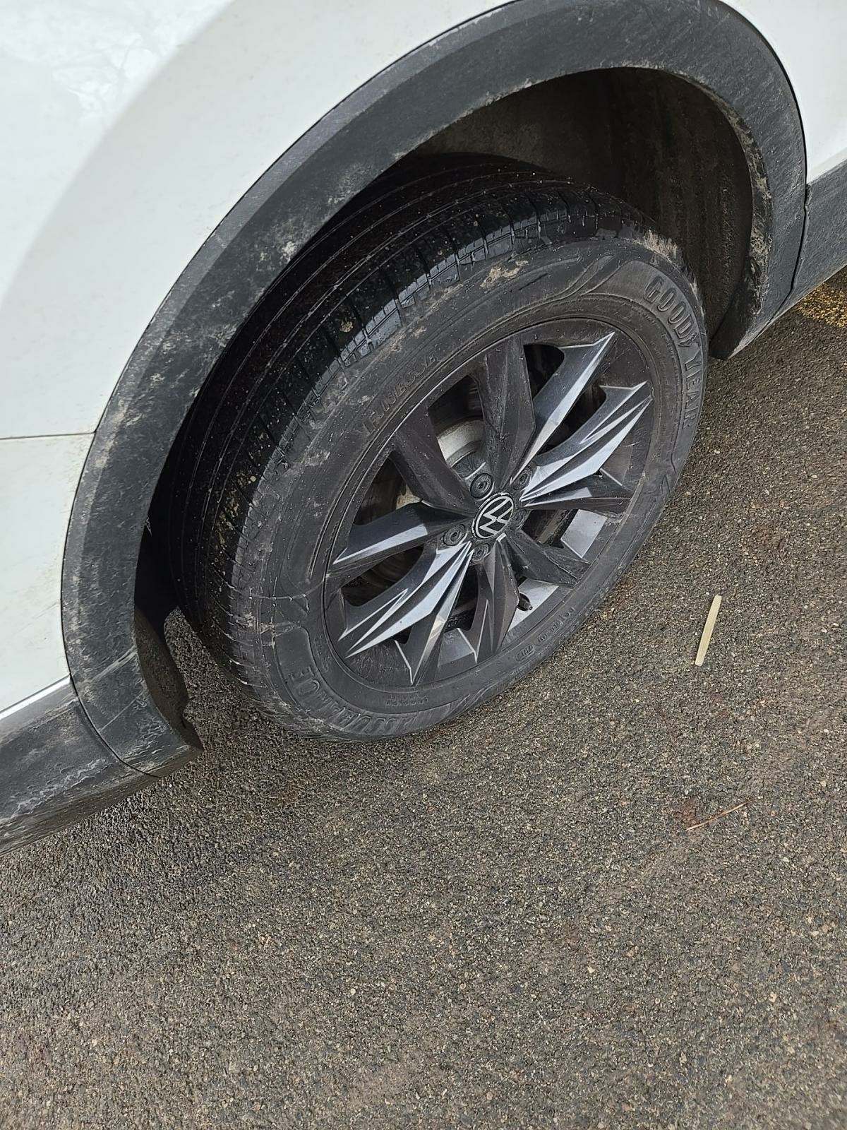 2022 Volkswagen Tiguan 2.0T SE FWD