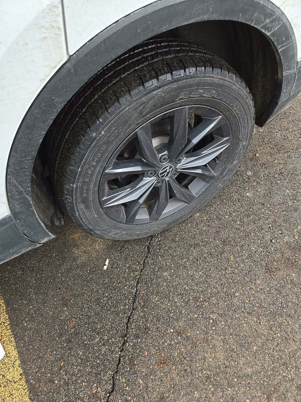 2022 Volkswagen Tiguan 2.0T SE FWD