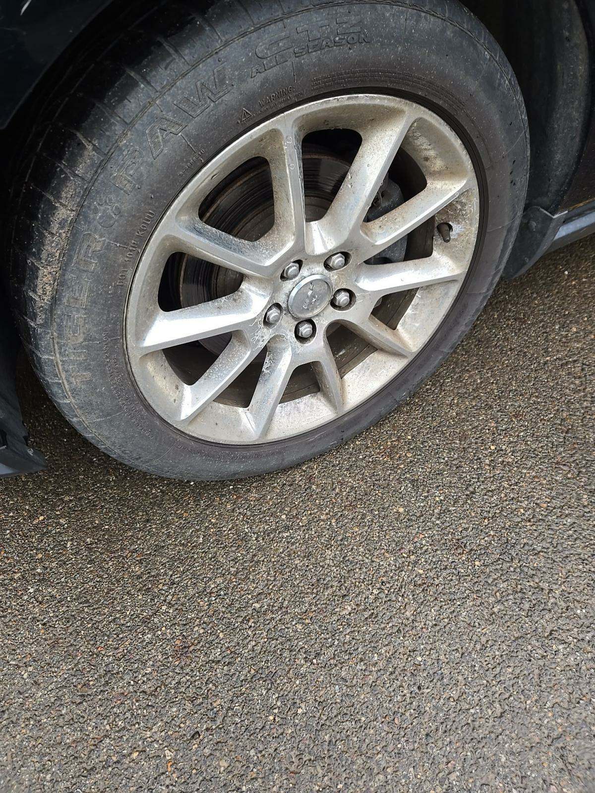 2011 Ford Mustang V6 Premium RWD