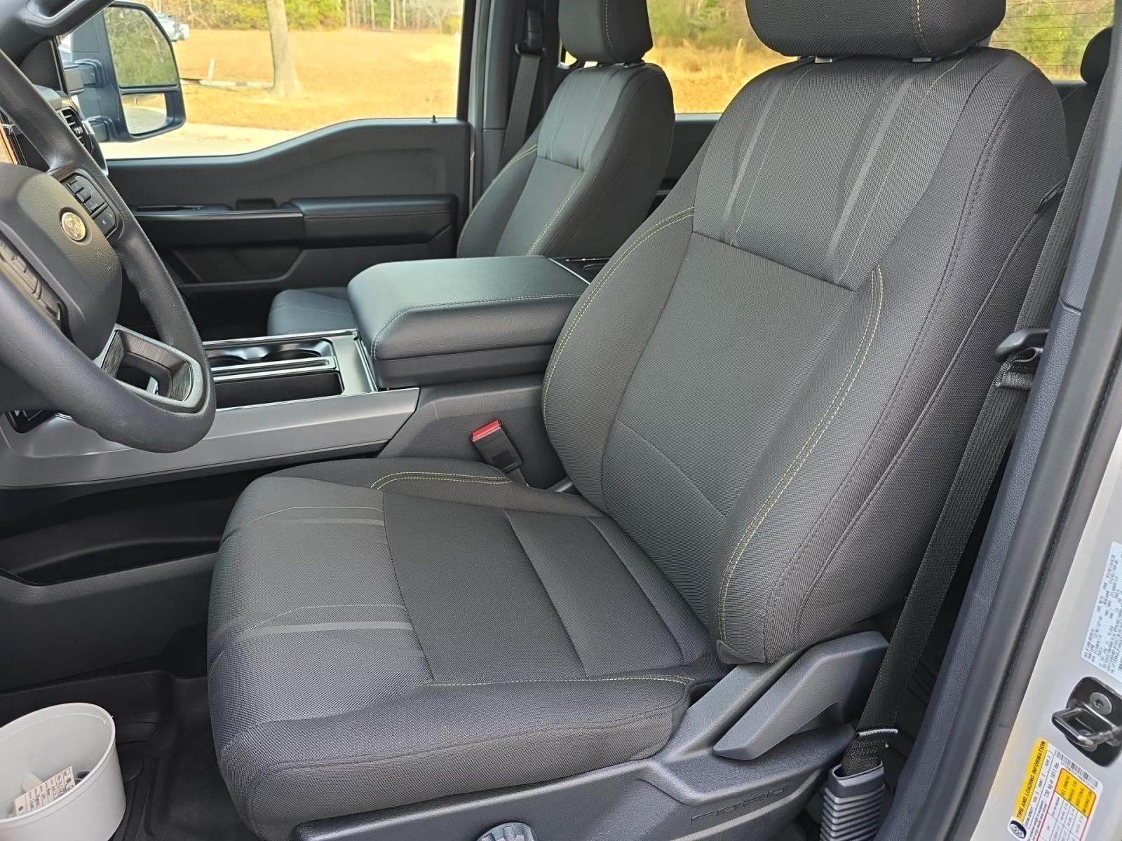 2024 Ford F-150 STX AWD