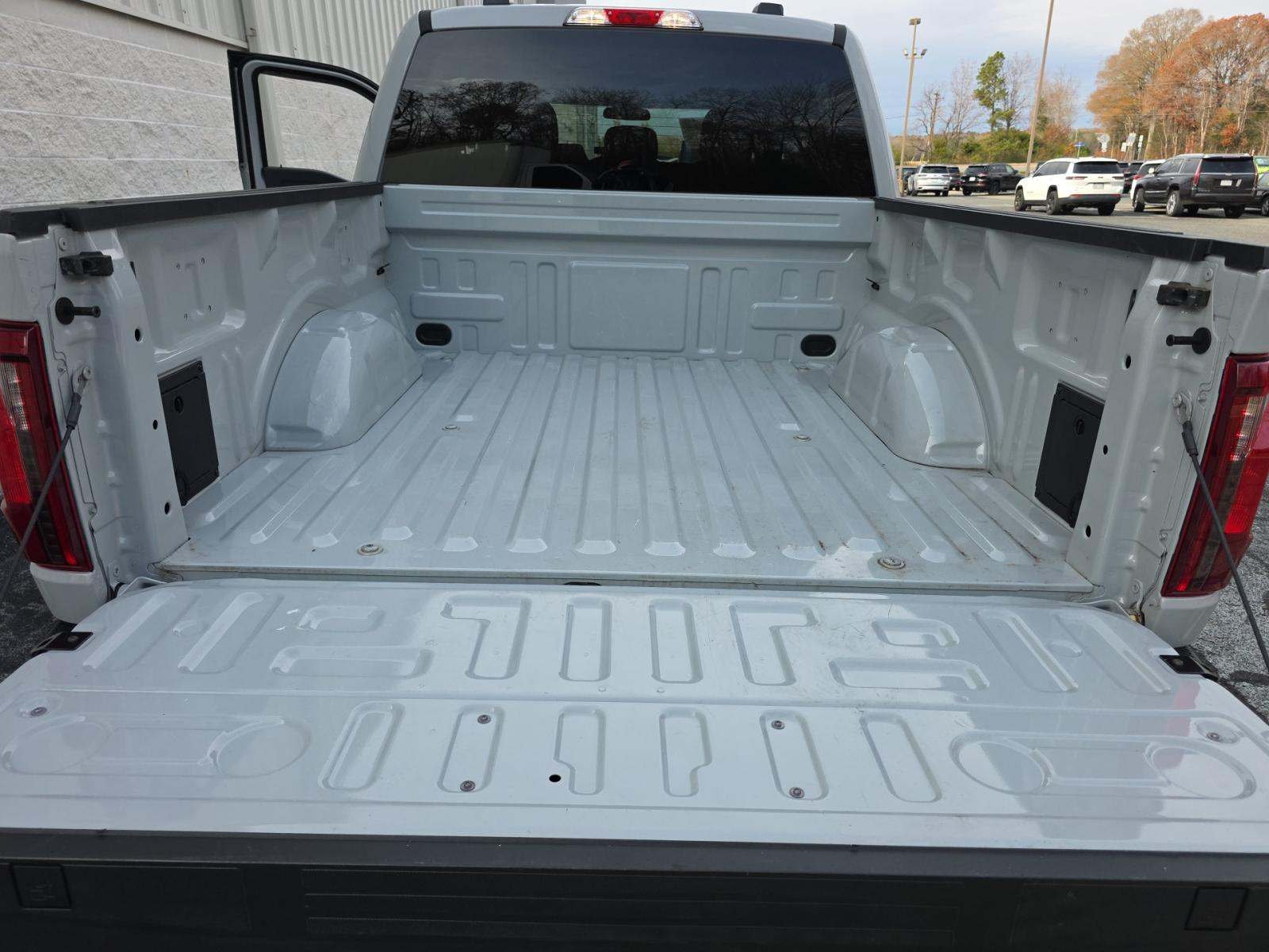 2024 Ford F-150 STX AWD