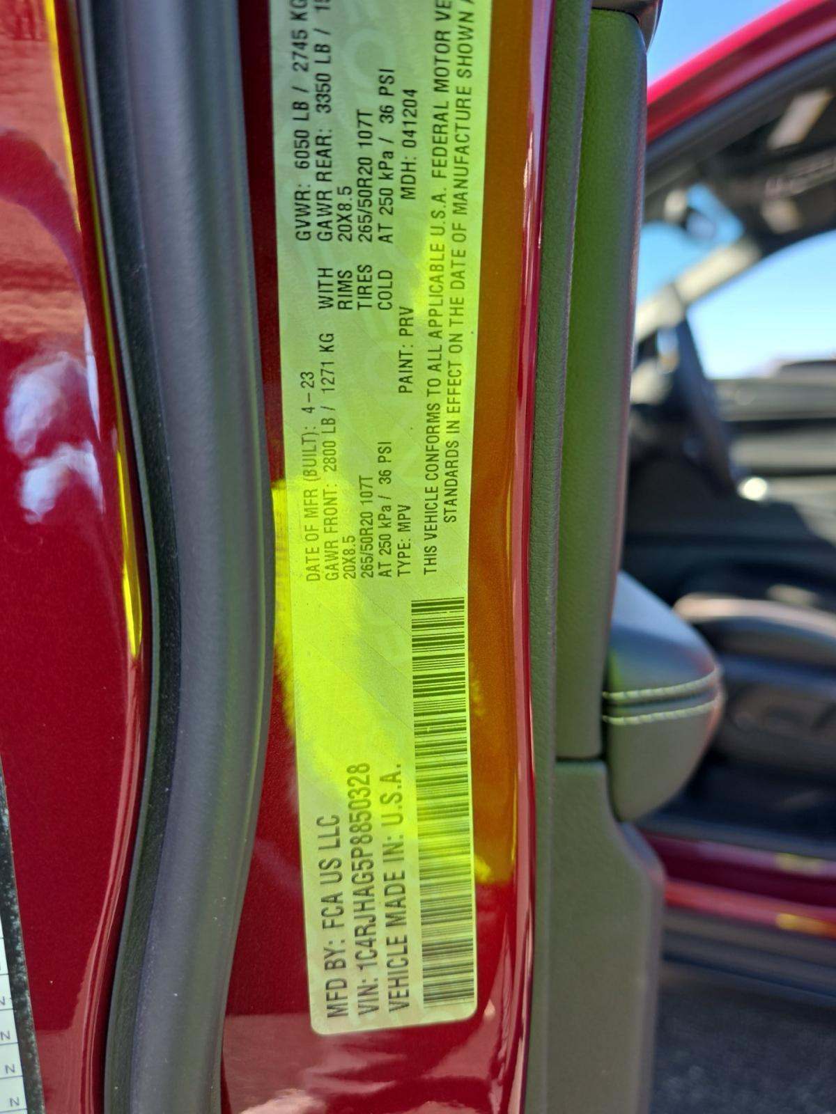 2023 Jeep Grand Cherokee Altitude AWD