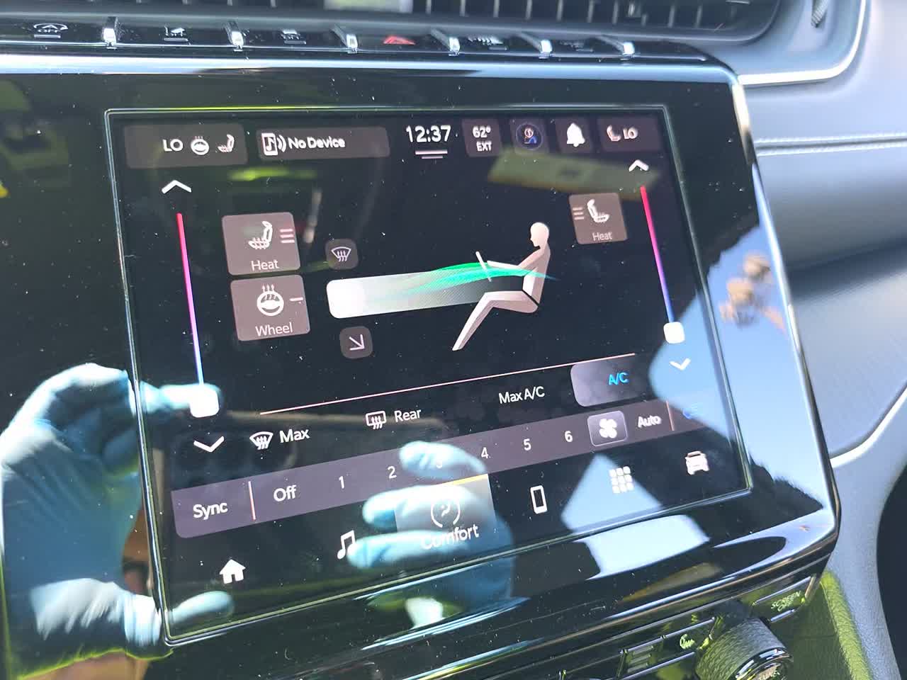 2023 Jeep Grand Cherokee Altitude AWD