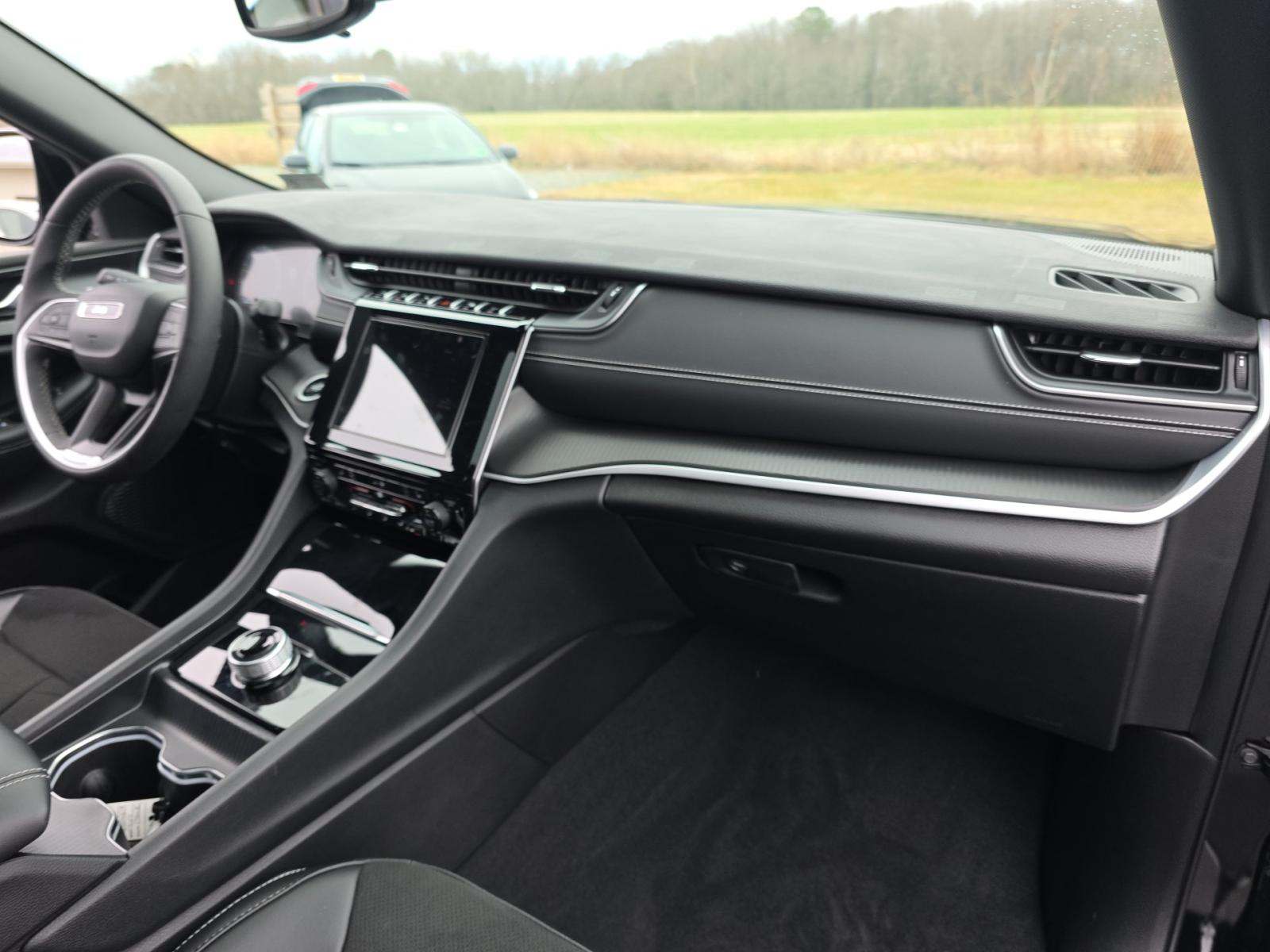 2025 Jeep Grand Cherokee Altitude X AWD