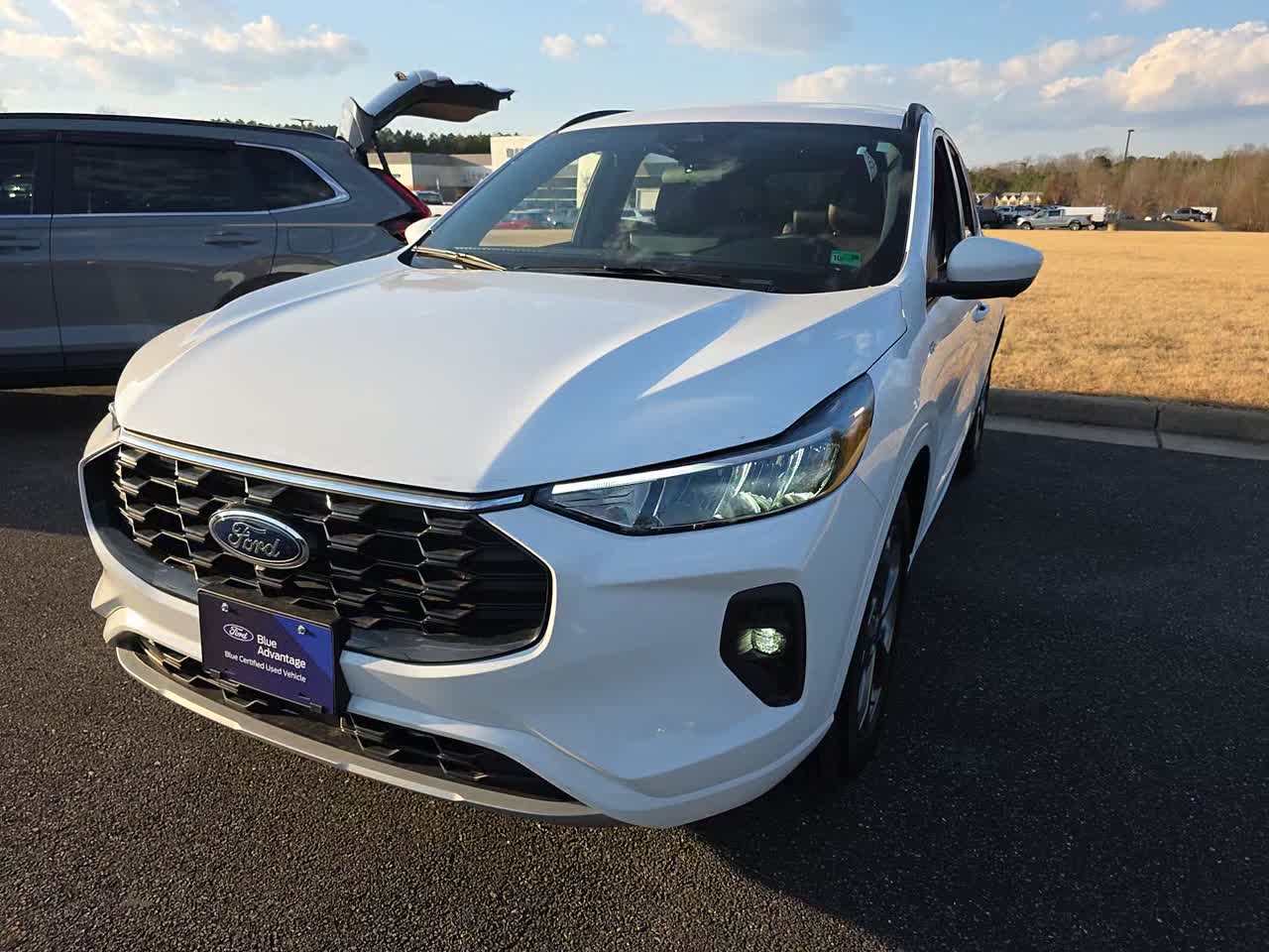 2023 Ford Escape ST-Line Select AWD