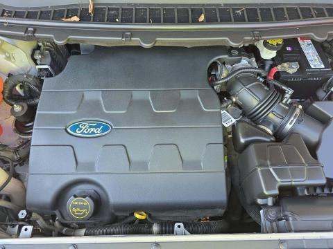 2015 Ford Edge SE AWD