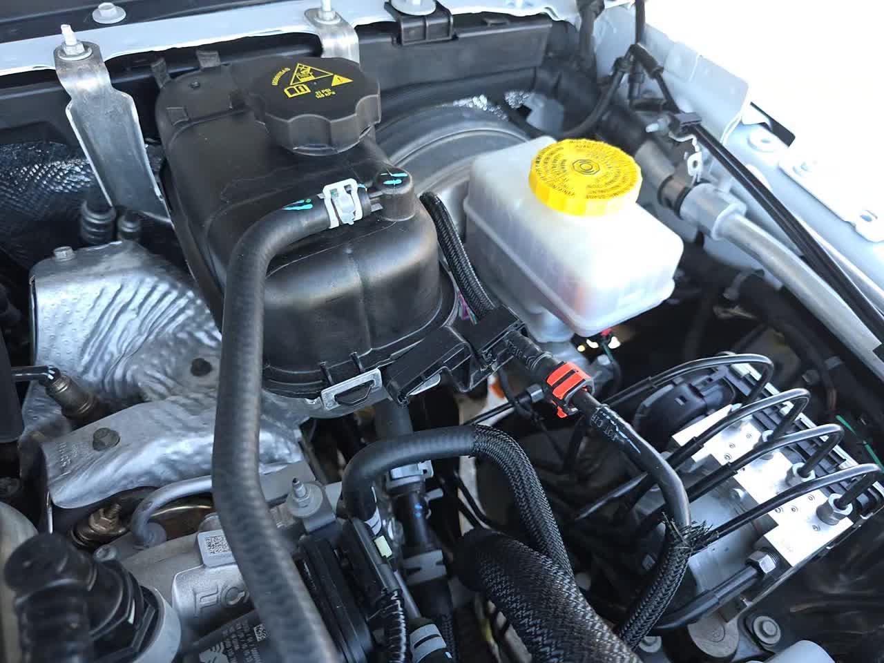 2024 Jeep Wrangler Sport S AWD