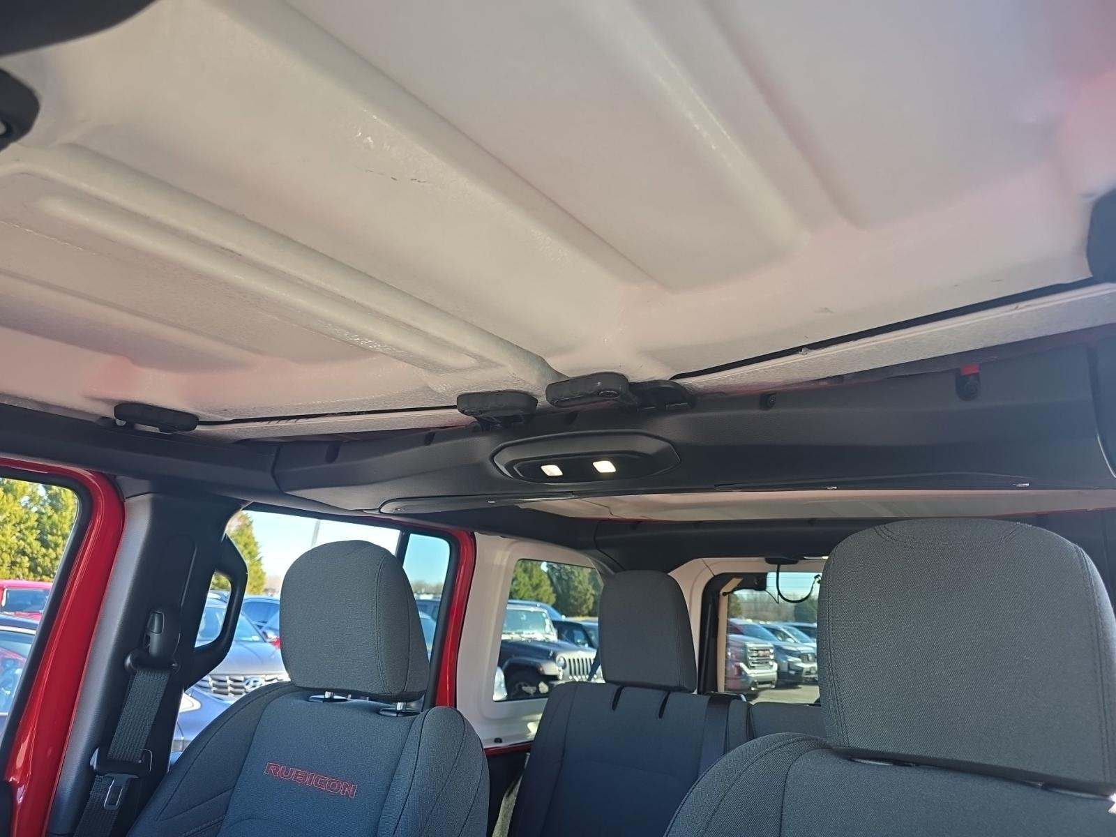 2025 Jeep Wrangler Rubicon AWD