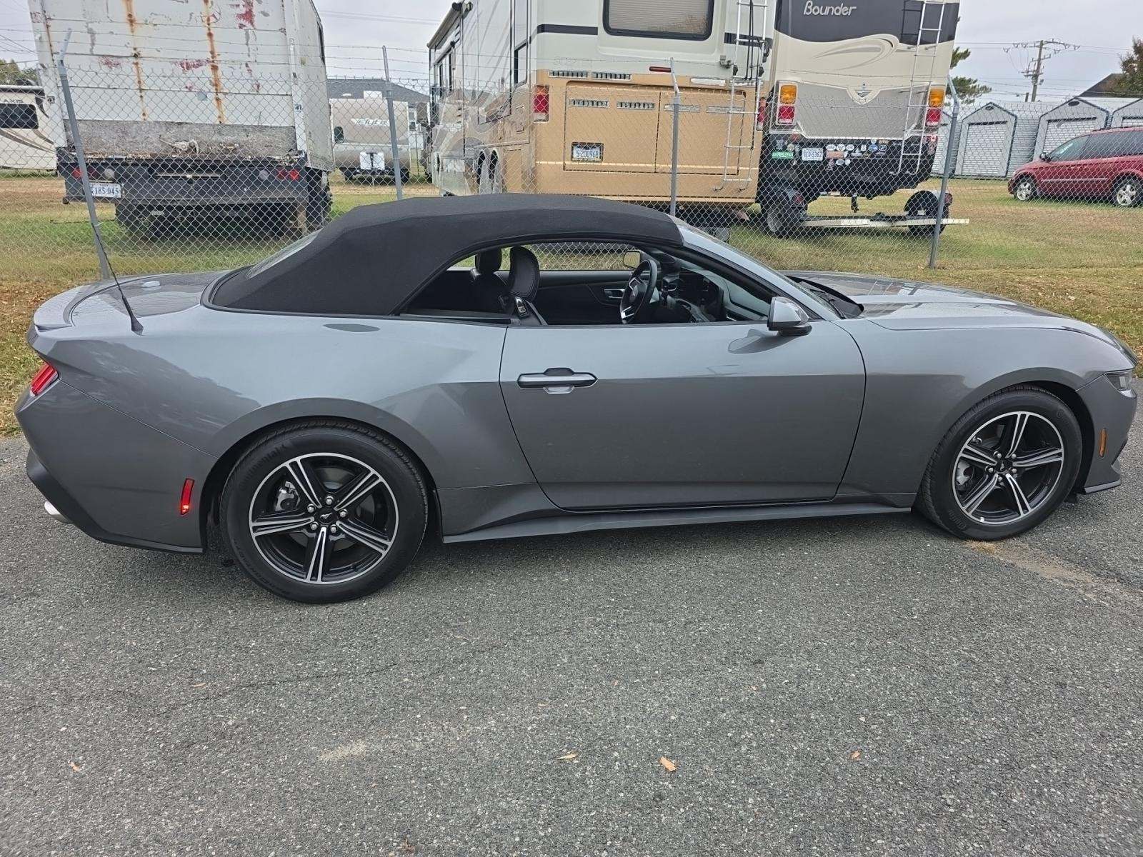 2025 Ford Mustang EcoBoost Premium RWD