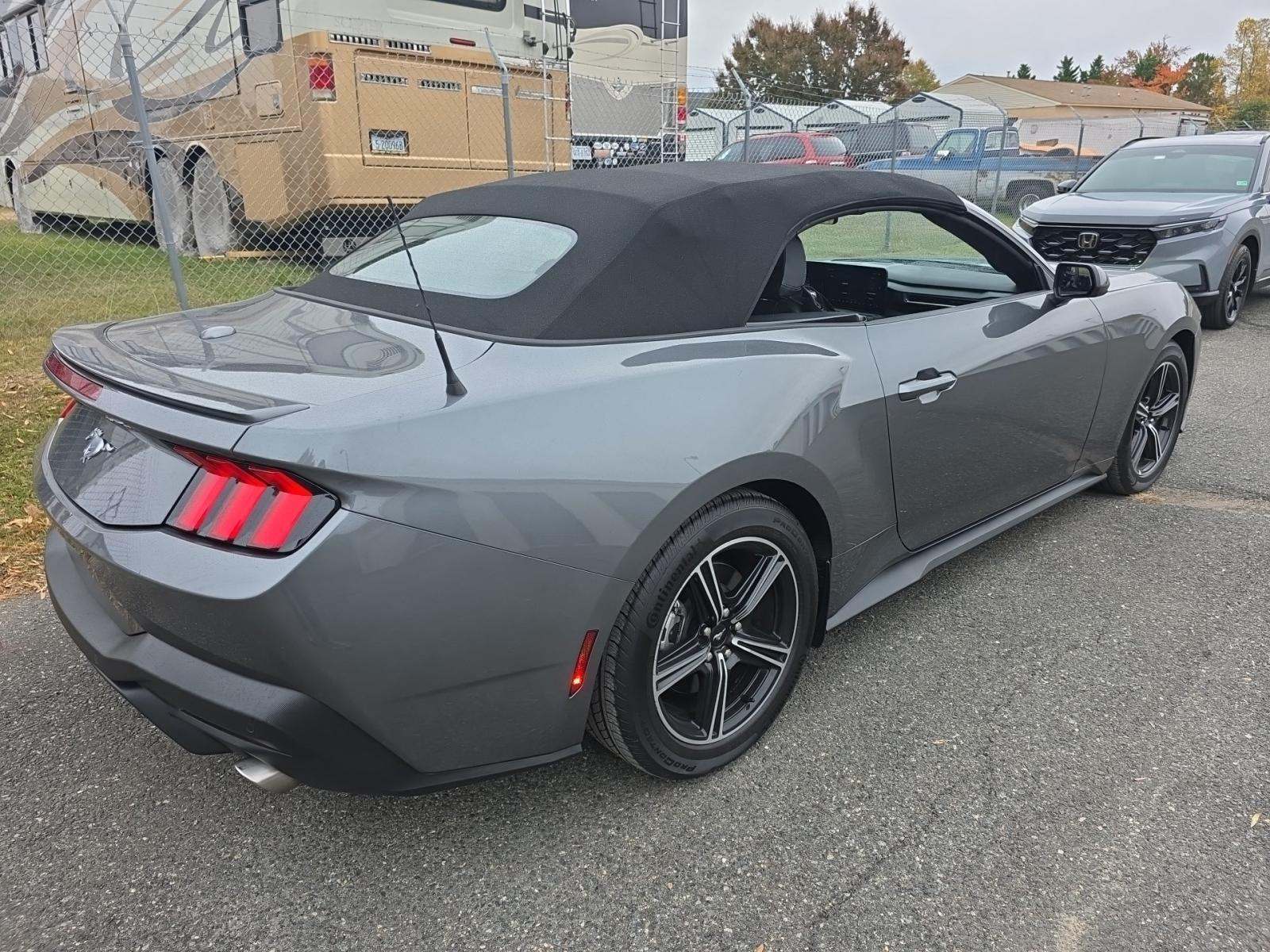 2025 Ford Mustang EcoBoost Premium RWD