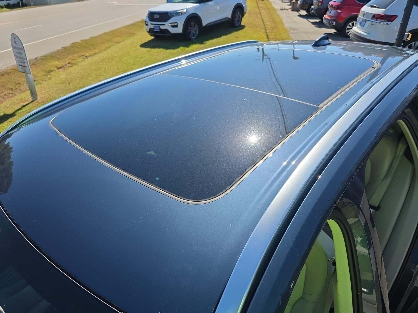 2020 Volvo XC60 T5 Momentum AWD