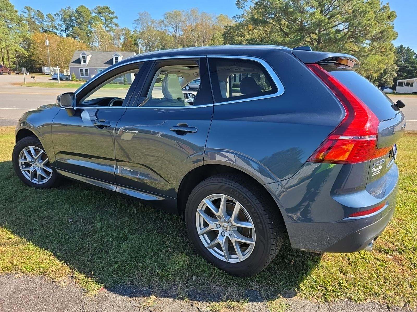 2020 Volvo XC60 T5 Momentum AWD