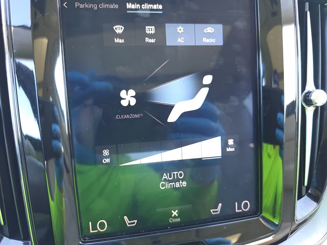 2020 Volvo XC60 T5 Momentum AWD