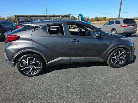 2018 Toyota C-HR XLE FWD