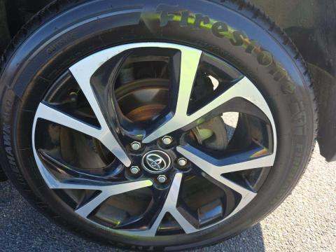 2018 Toyota C-HR XLE FWD